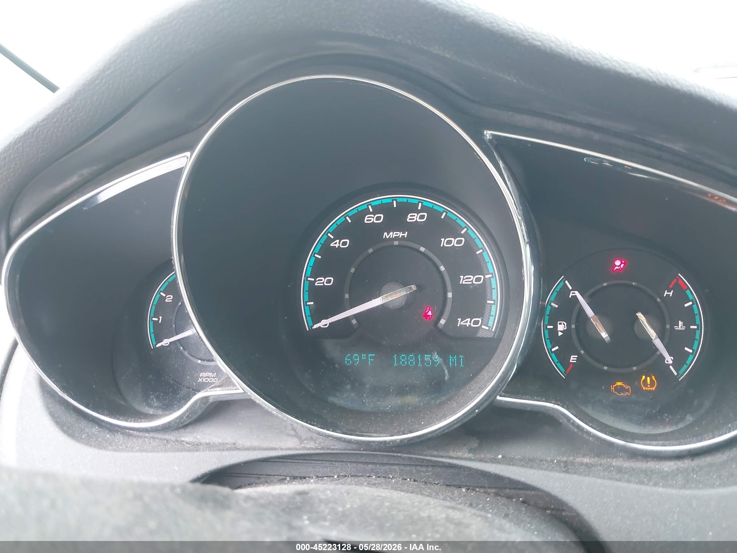 2010 Chevrolet Malibu Lt Gray vin: 1G1ZC5EBXAF108431