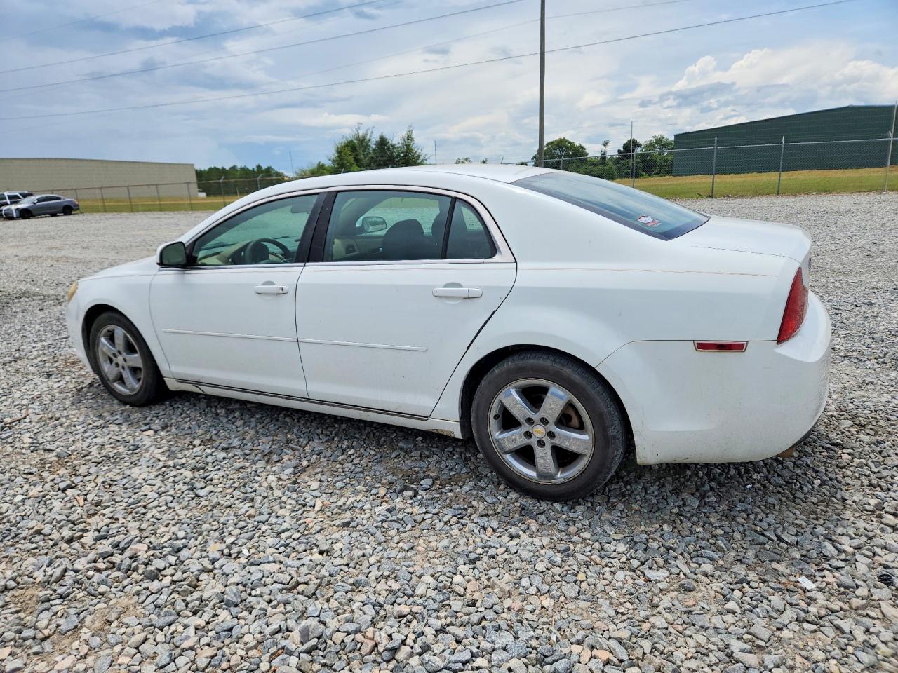 2010 Chevrolet Malibu 1lt White vin: 1G1ZC5EBXAF167477