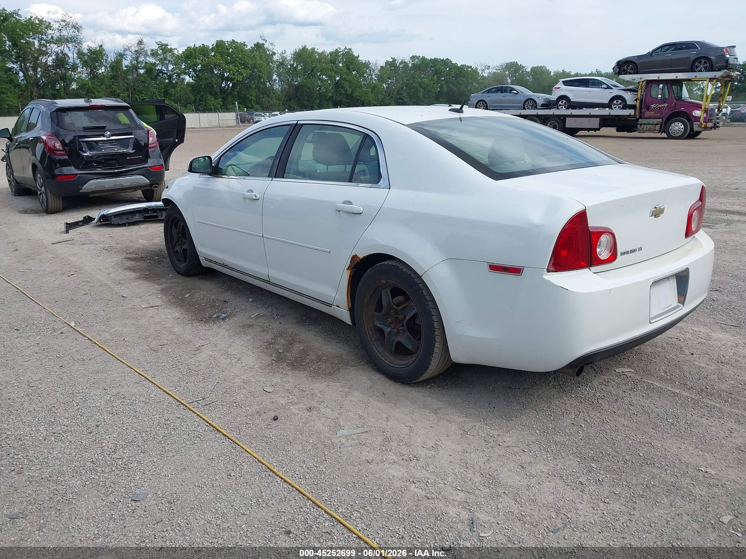 2010 Chevrolet Malibu Lt White vin: 1G1ZC5EBXAF258975