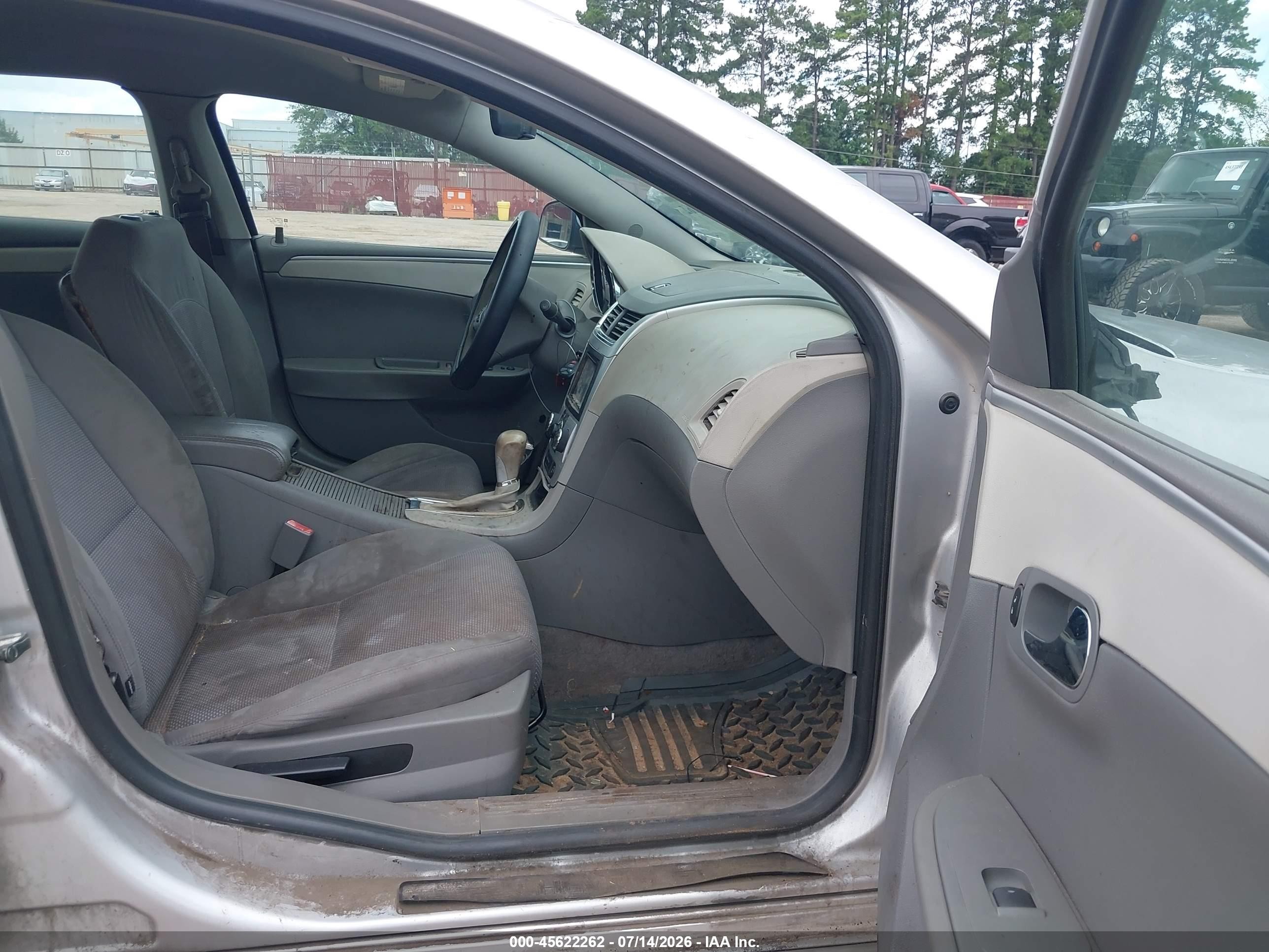 2012 Chevrolet Malibu 1lt Silver vin: 1G1ZC5EU0CF254177