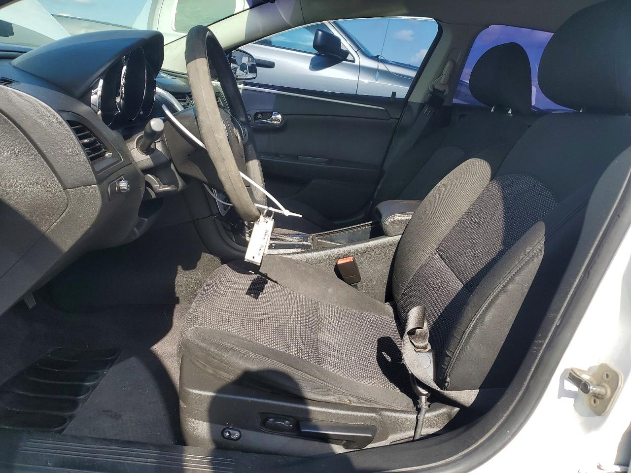 2012 Chevrolet Malibu 1lt Белый vin: 1G1ZC5EU2CF129777