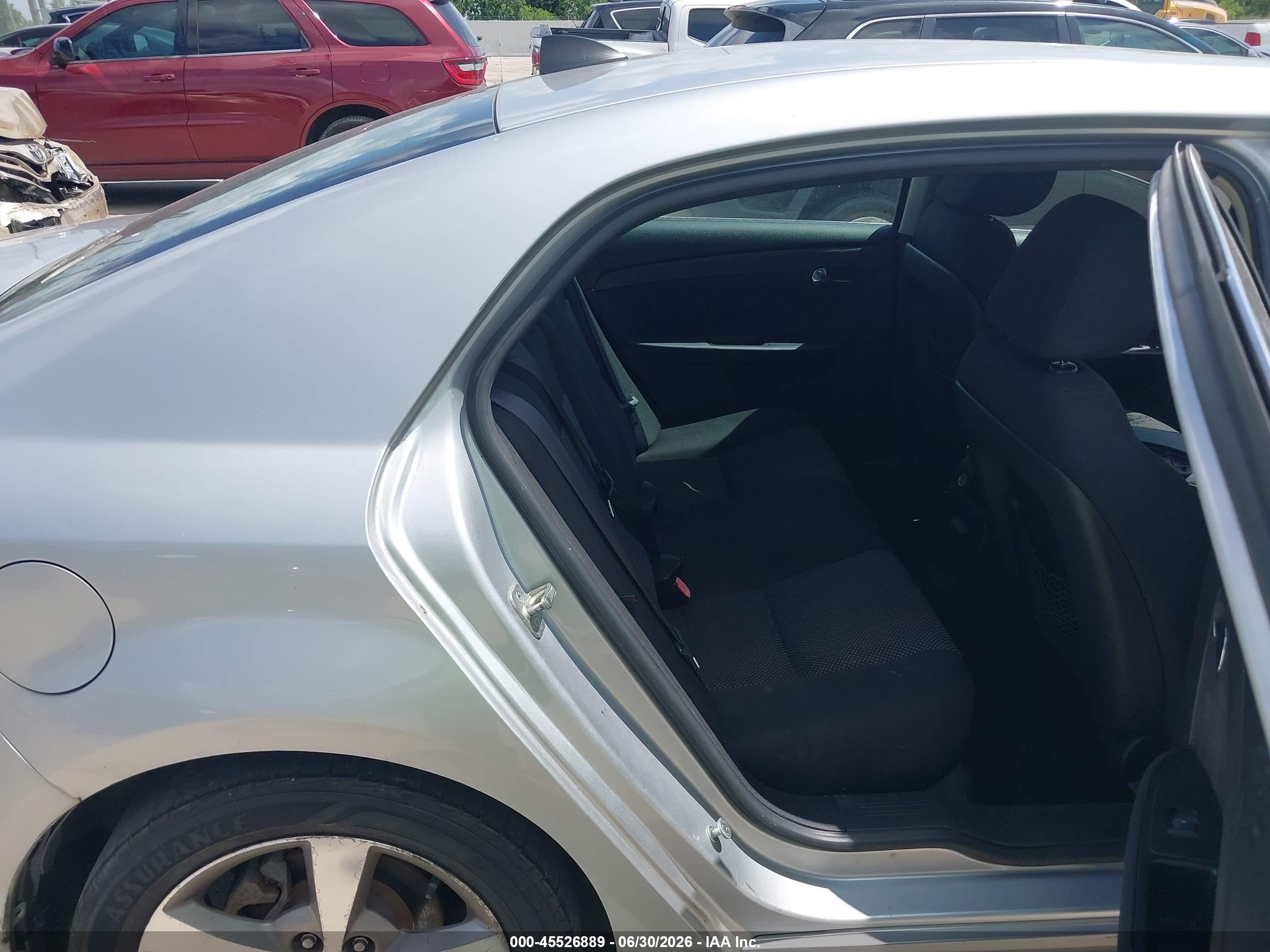 2012 Chevrolet Malibu 1lt Silver vin: 1G1ZC5EU3CF105472