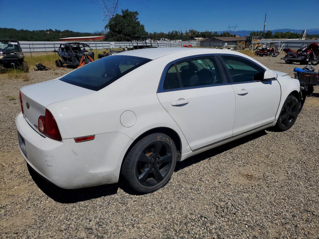 2011 Chevrolet Malibu 1lt White vin: 1G1ZC5EU5BF365483