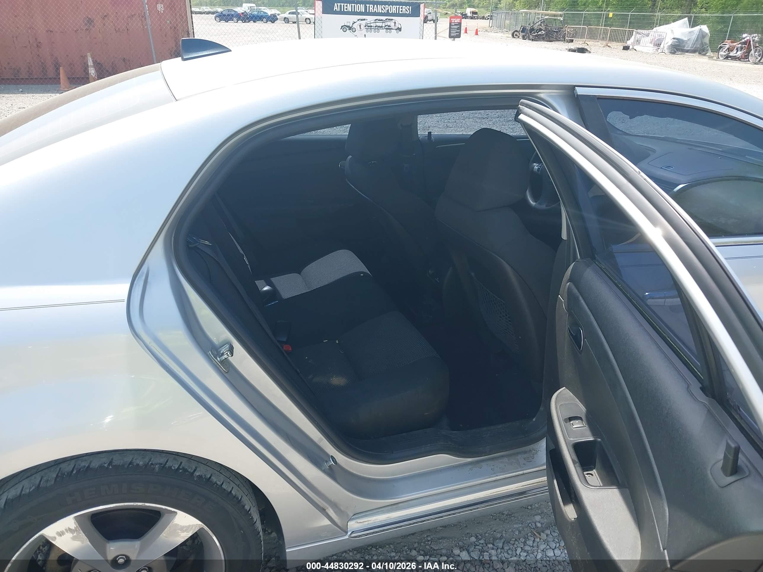 2012 Chevrolet Malibu 1lt Silver vin: 1G1ZC5EU5CF281021