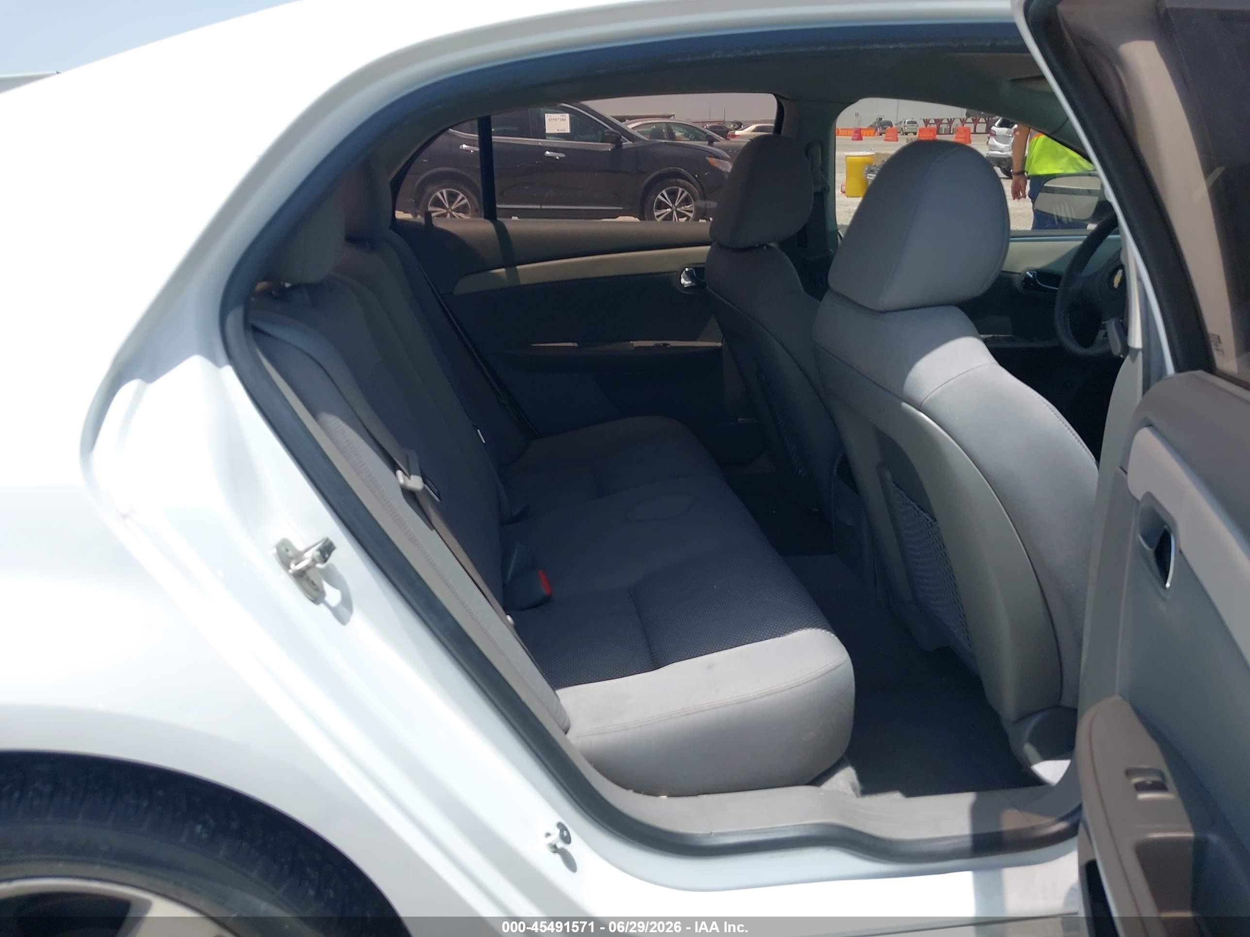 2012 Chevrolet Malibu 1lt White vin: 1G1ZC5EU9CF266456