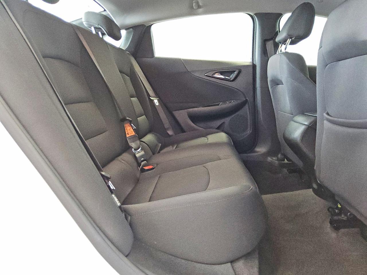 2023 Chevrolet Malibu Ls Белый vin: 1G1ZC5ST0PF181040