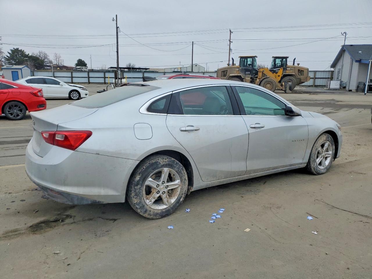 2020 Chev Malibu Silver vin: 1G1ZC5ST1LF033926
