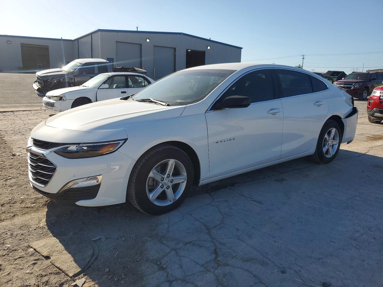 2019 Chevrolet Malibu Ls White vin: 1G1ZC5ST2KF201023