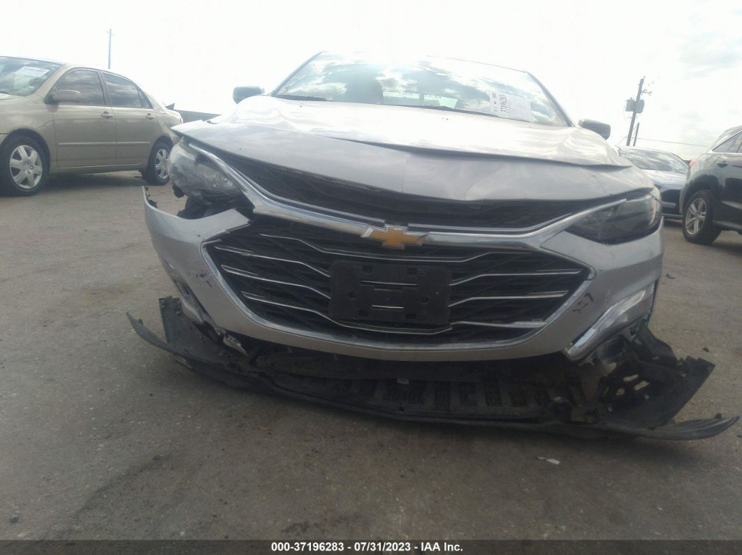 2020 Chevrolet Malibu Ls Silver vin: 1G1ZC5ST4LF141862