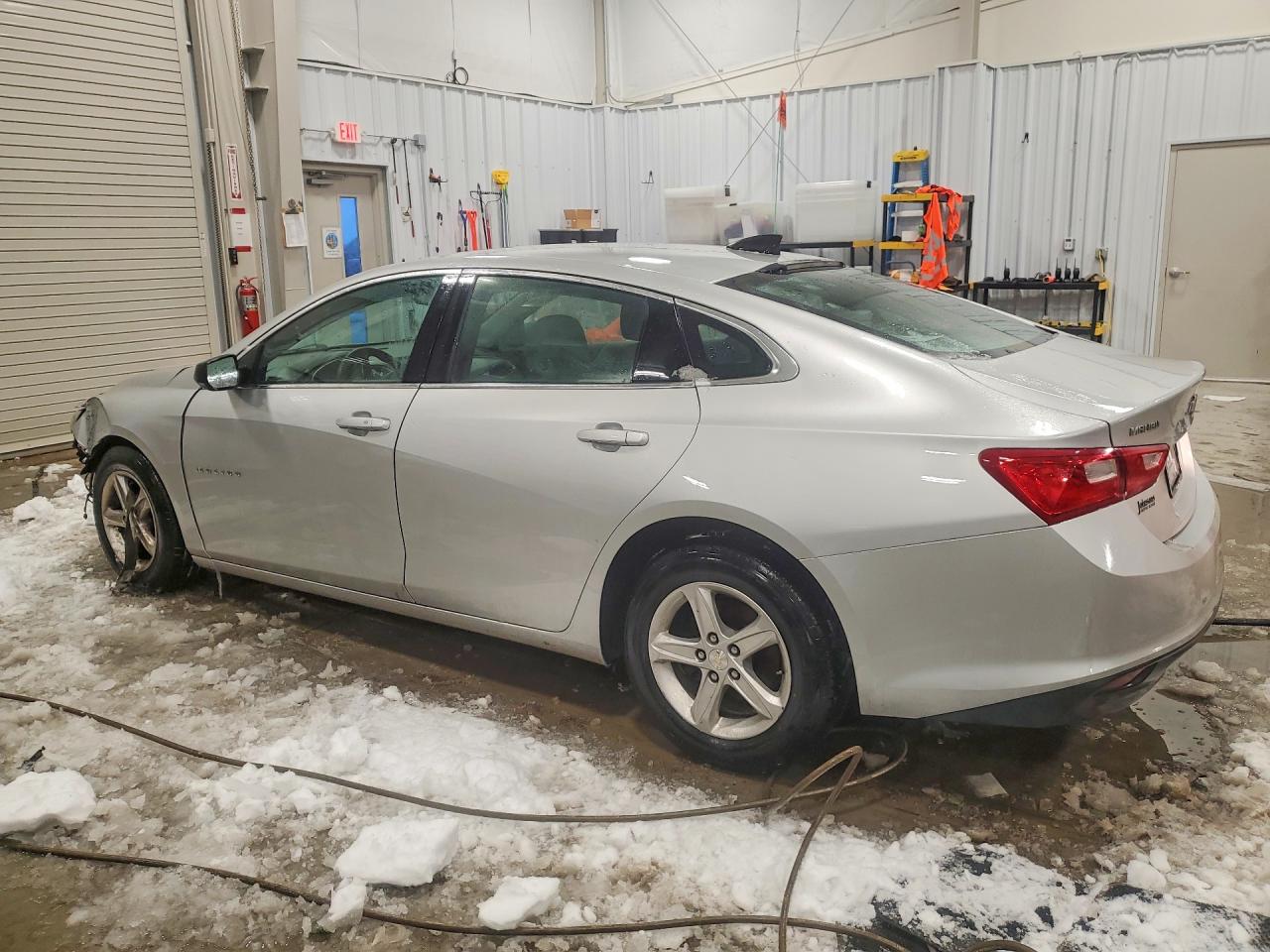 2020 Chevrolet Malibu Ls Серебряный vin: 1G1ZC5ST6LF101850