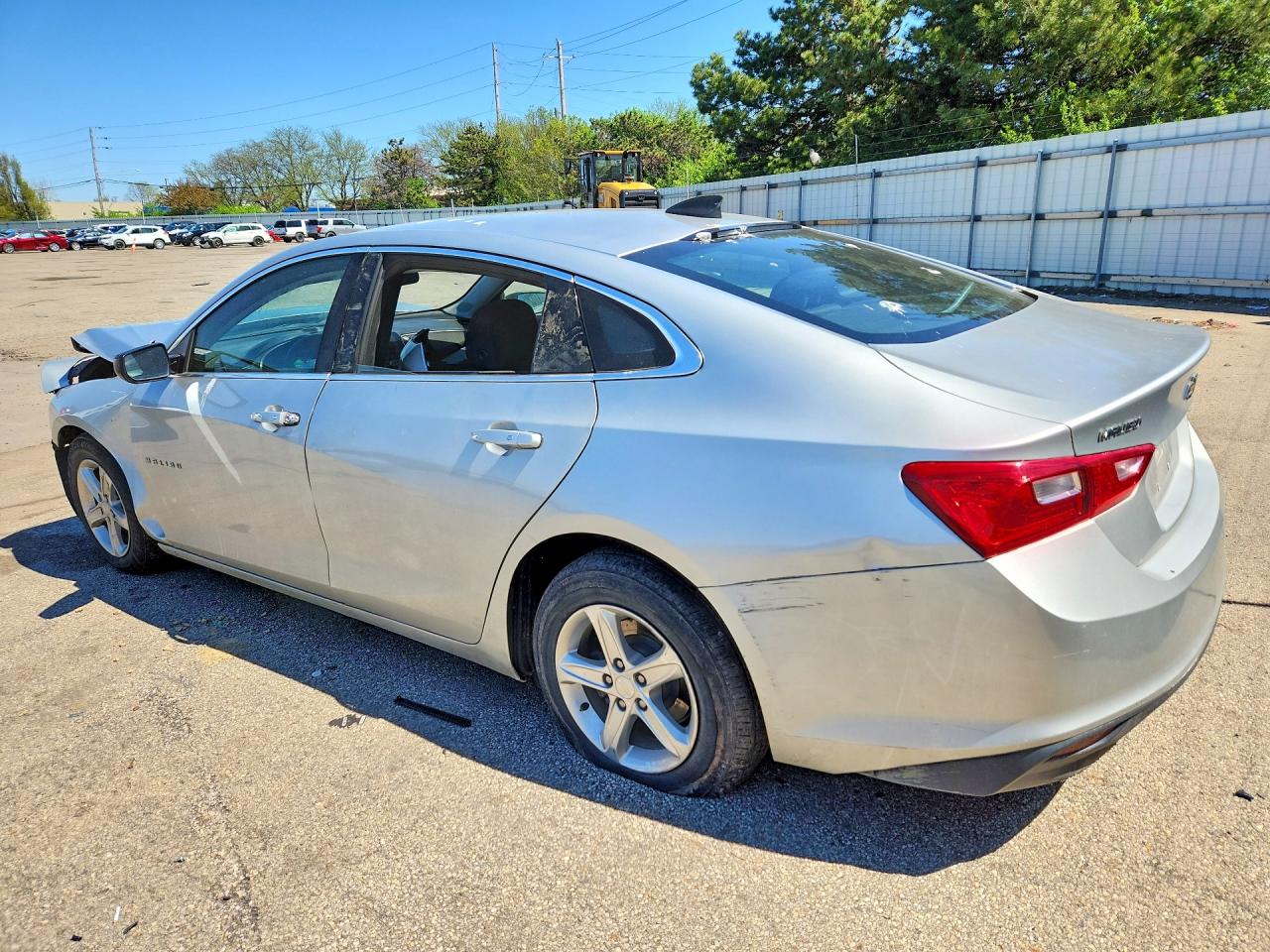 2022 Chevrolet Malibu Ls Серебряный vin: 1G1ZC5ST6NF166507