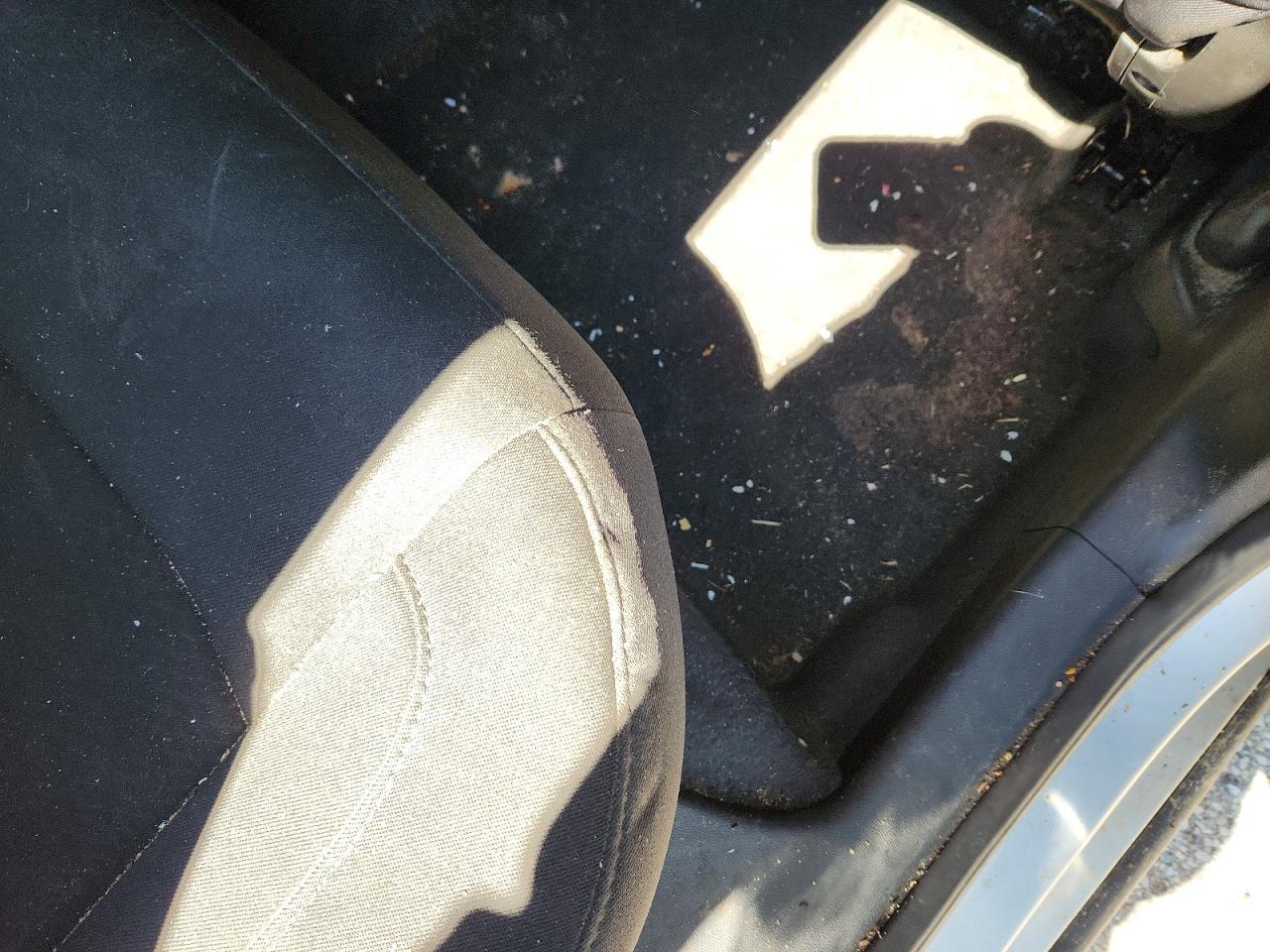 2022 Chevrolet Malibu Ls Серебряный vin: 1G1ZC5ST6NF166507 Damage: Right Rear Carpet, Stained, Permanent