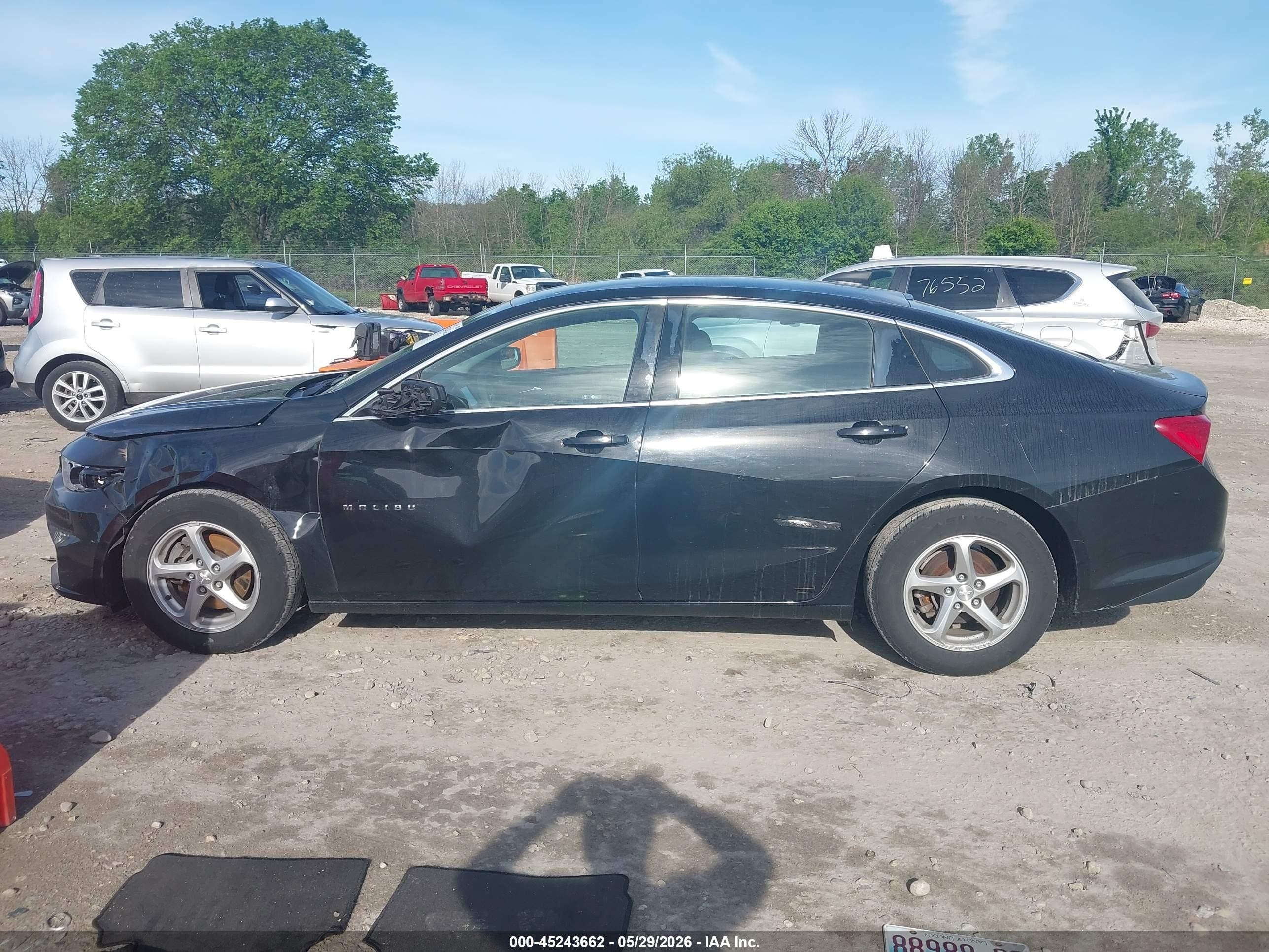 2018 Chevrolet Malibu 1fl Black vin: 1G1ZC5STXJF188097