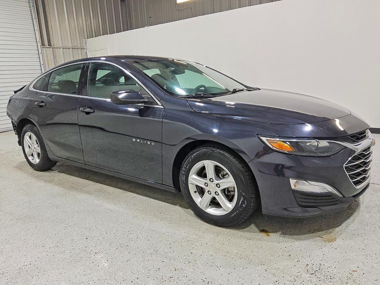 2023 Chevrolet Malibu Ls Угольный vin: 1G1ZC5STXPF185502