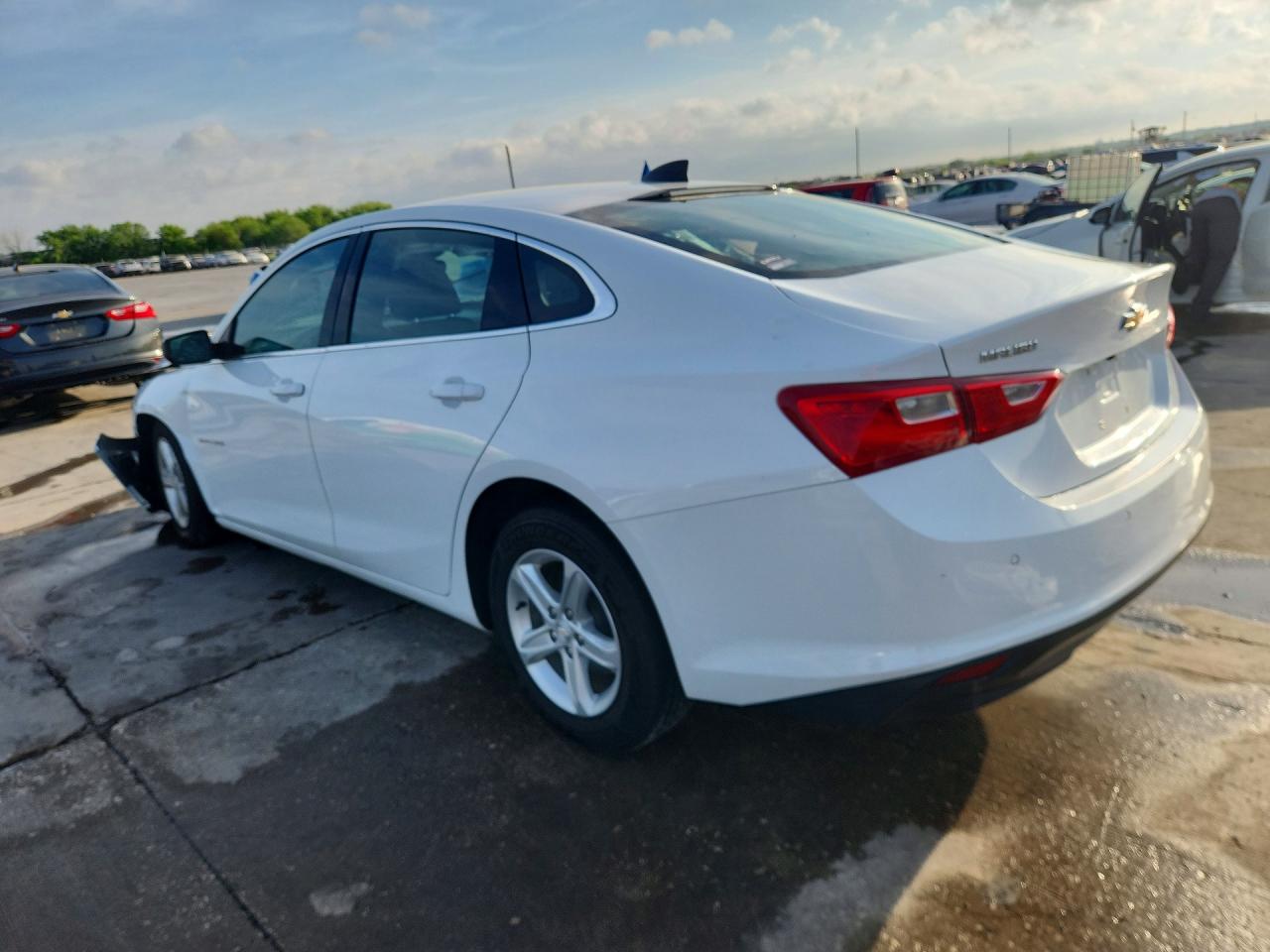 2023 Chevrolet Malibu Ls White vin: 1G1ZC5STXPF232737