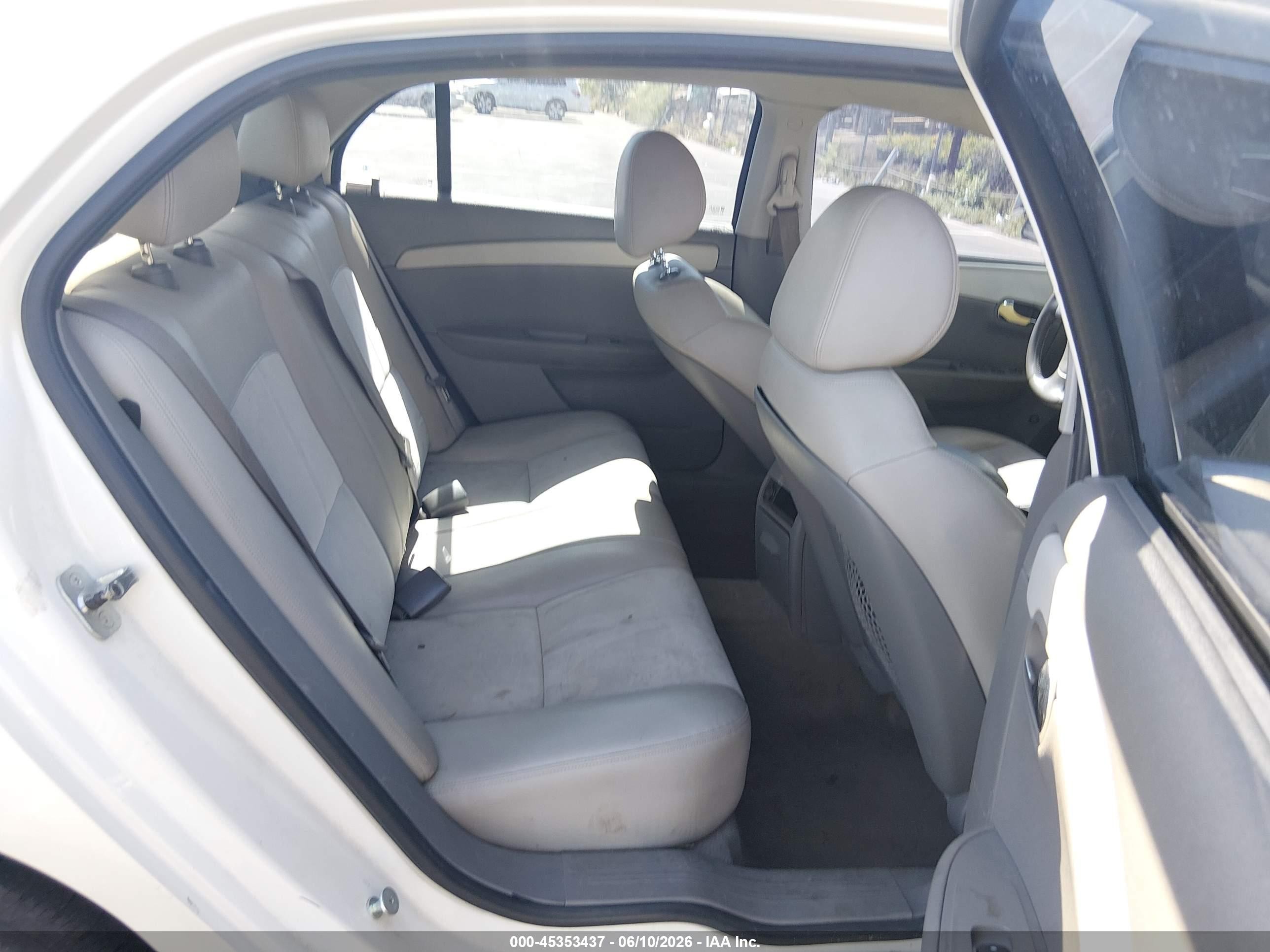 2010 Chevrolet Malibu Lt White vin: 1G1ZD5E70AF246844