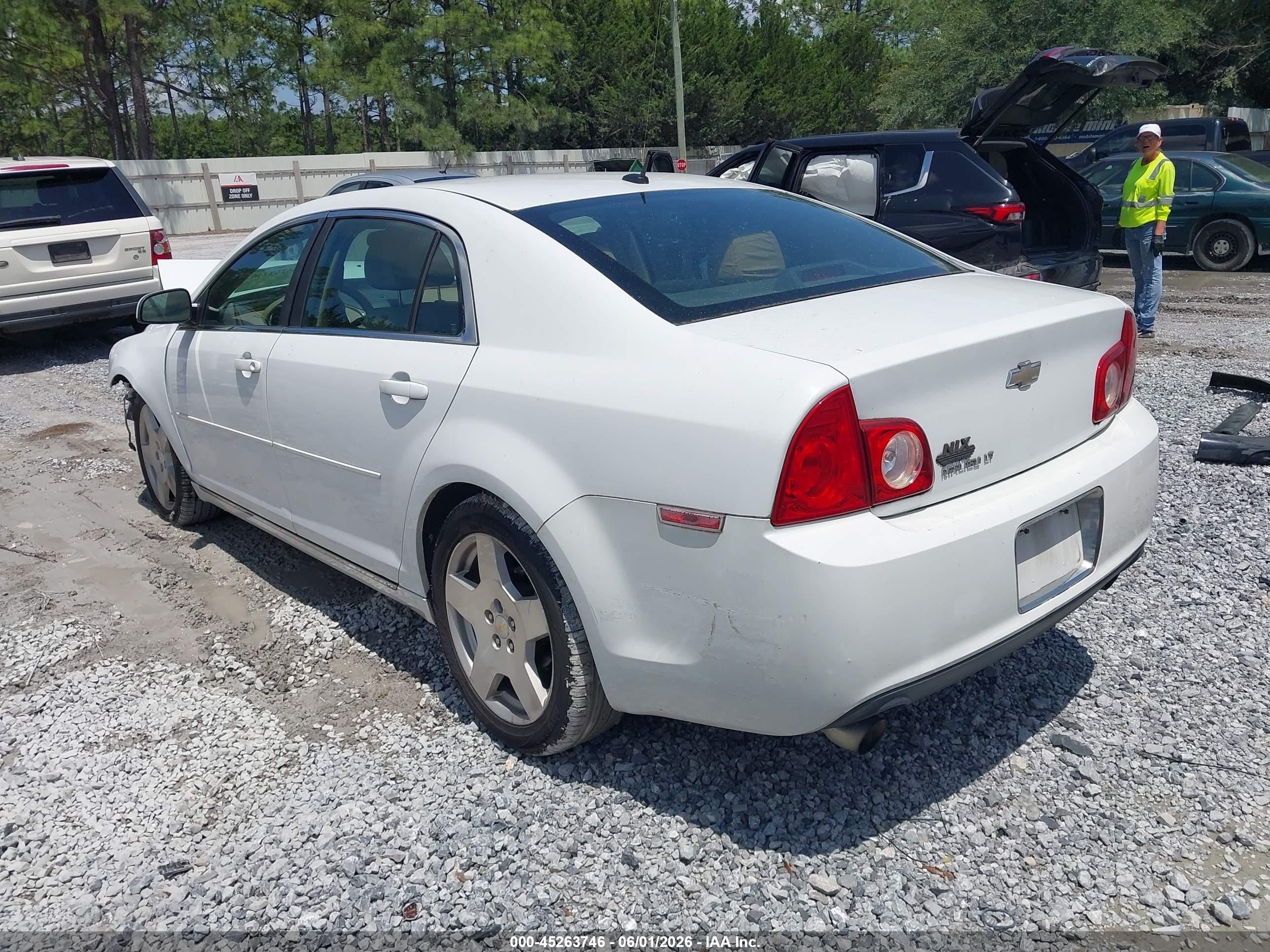 2010 Chevrolet Malibu Lt White vin: 1G1ZD5E74AF135536