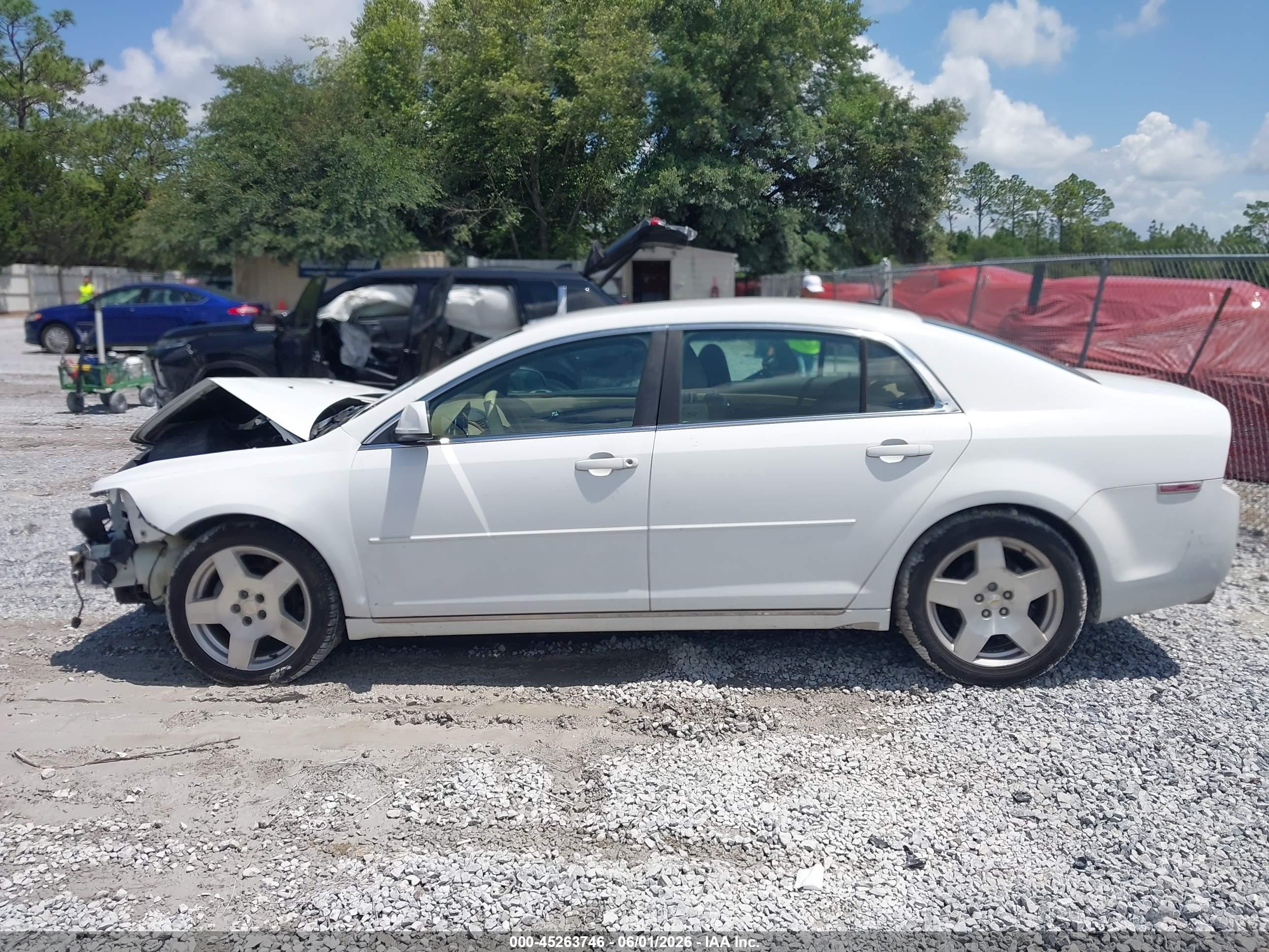 2010 Chevrolet Malibu Lt White vin: 1G1ZD5E74AF135536
