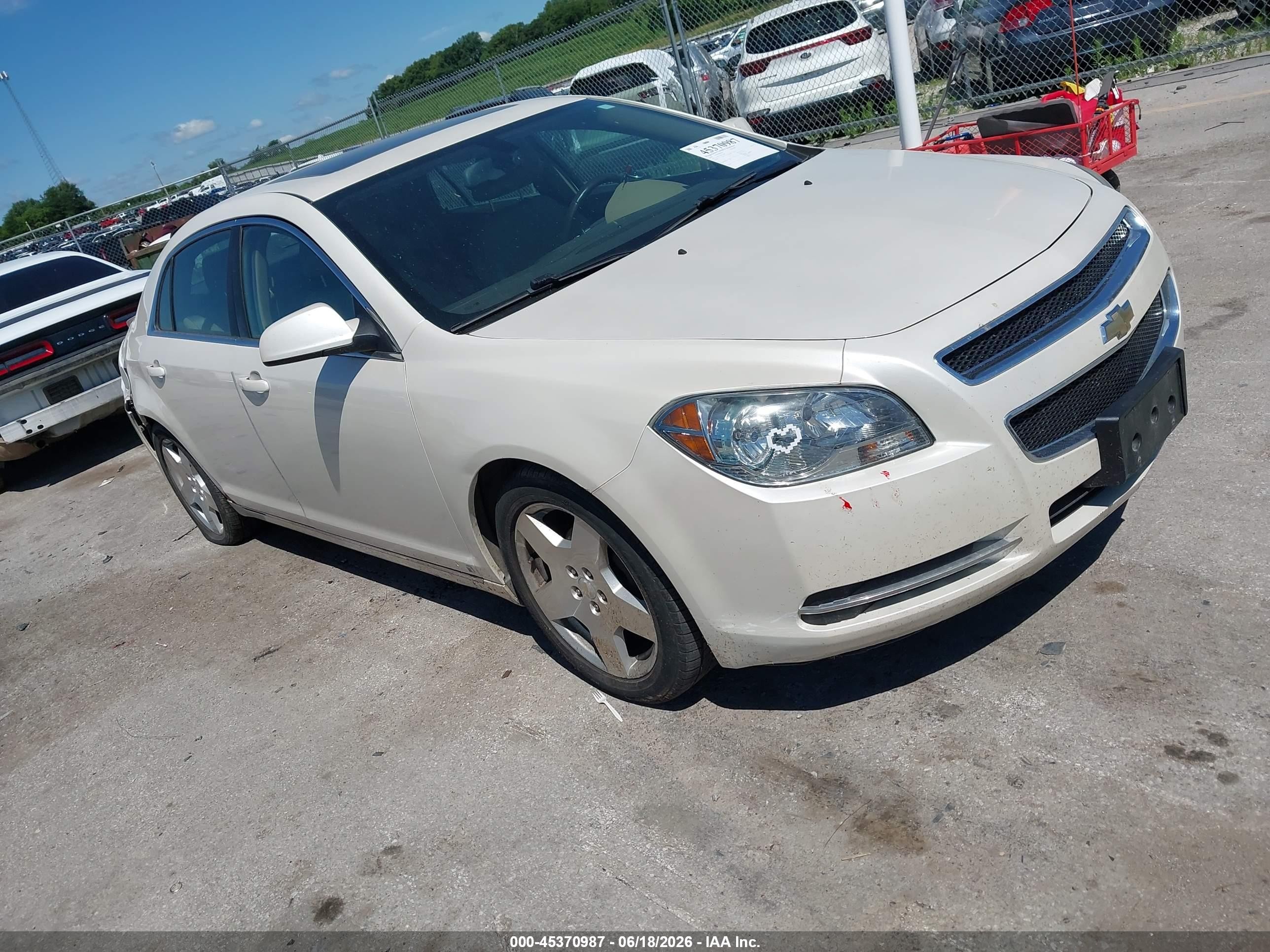 2010 Chevrolet Malibu Lt Белый vin: 1G1ZD5E76AF112484