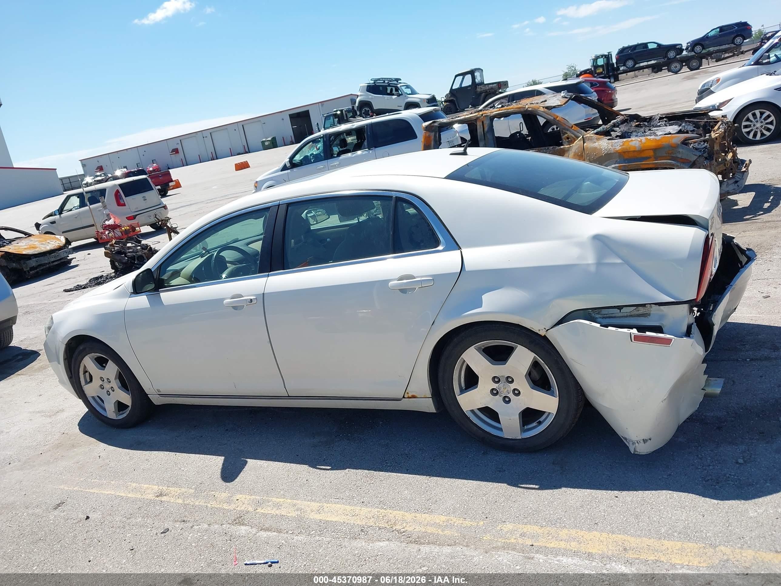 2010 Chevrolet Malibu Lt Белый vin: 1G1ZD5E76AF112484