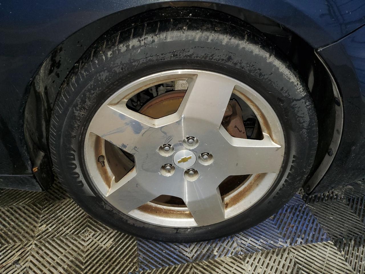 2010 Chevrolet Malibu 2lt Black vin: 1G1ZD5E76AF319408 Damage: Right Front Wheel, Curb Rash, 3 To 4 Inches