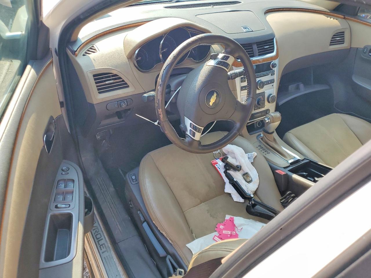 2010 Chevrolet Malibu 2lt White vin: 1G1ZD5EB2AF216703