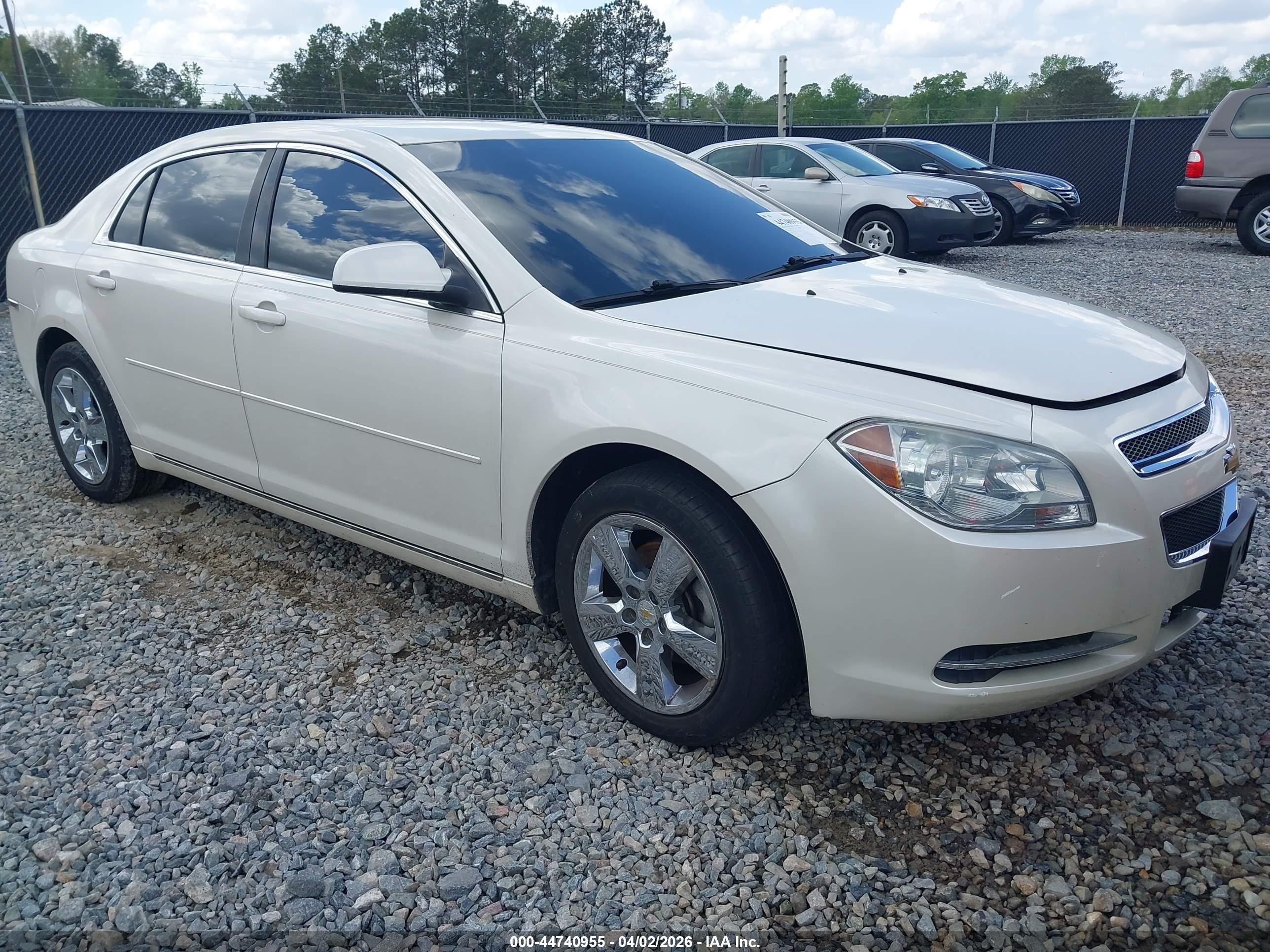 1G1ZD5EBXAF301210