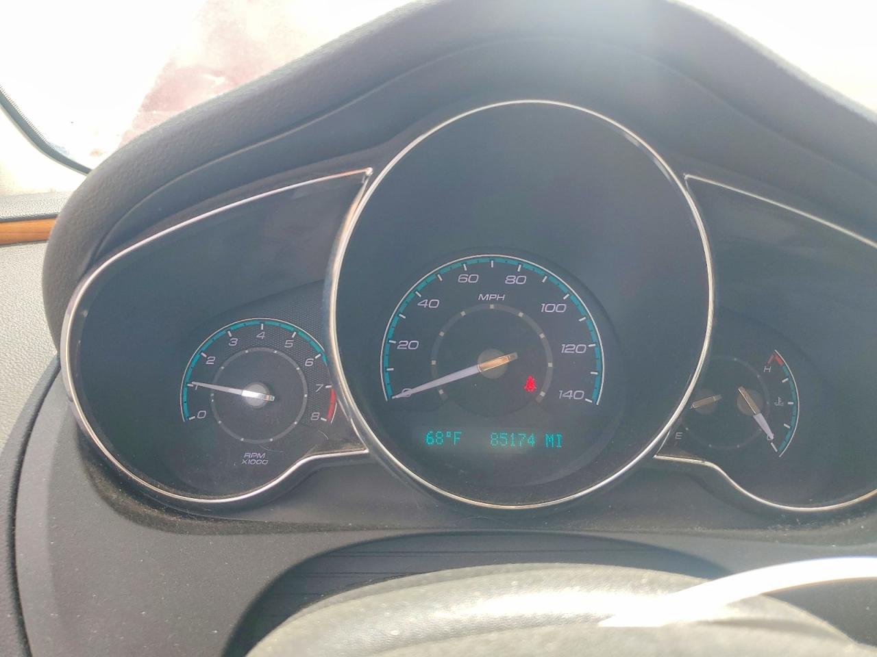 2011 Chevrolet Malibu 2lt Maroon vin: 1G1ZD5EU7BF201679