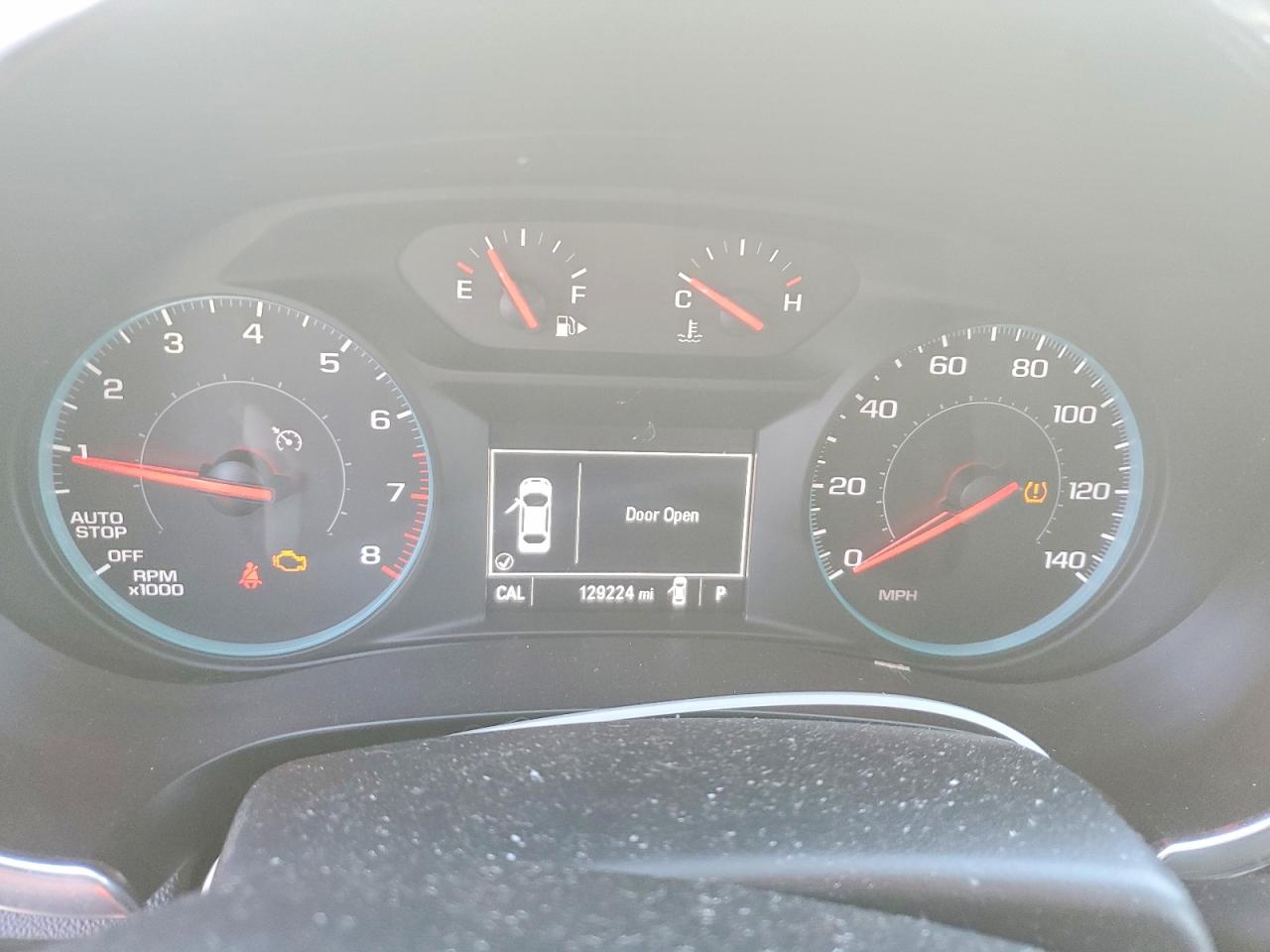 2018 Chevrolet Malibu Lt Белый vin: 1G1ZD5ST0JF134174