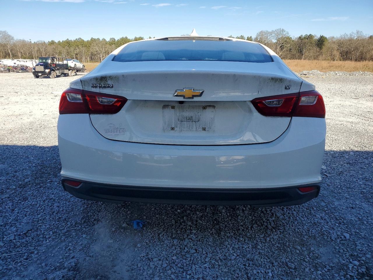 2018 Chevrolet Malibu Lt Белый vin: 1G1ZD5ST0JF134174