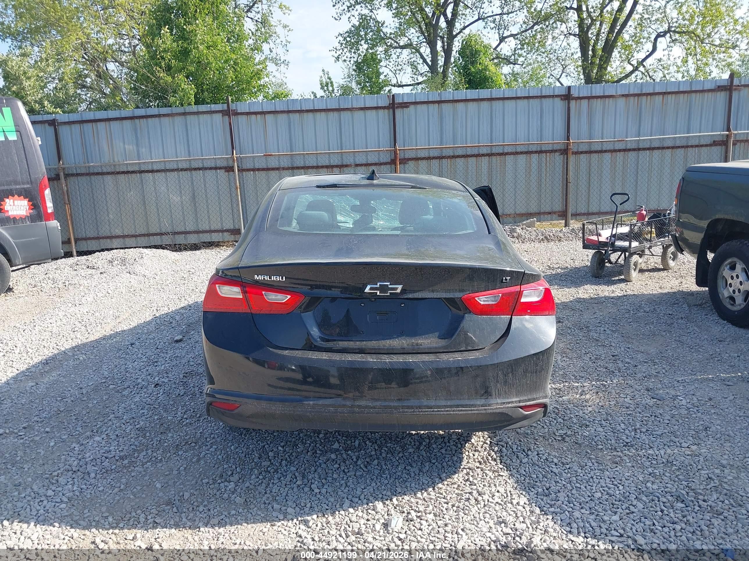 2018 Chevrolet Malibu Lt Gray vin: 1G1ZD5ST0JF277982