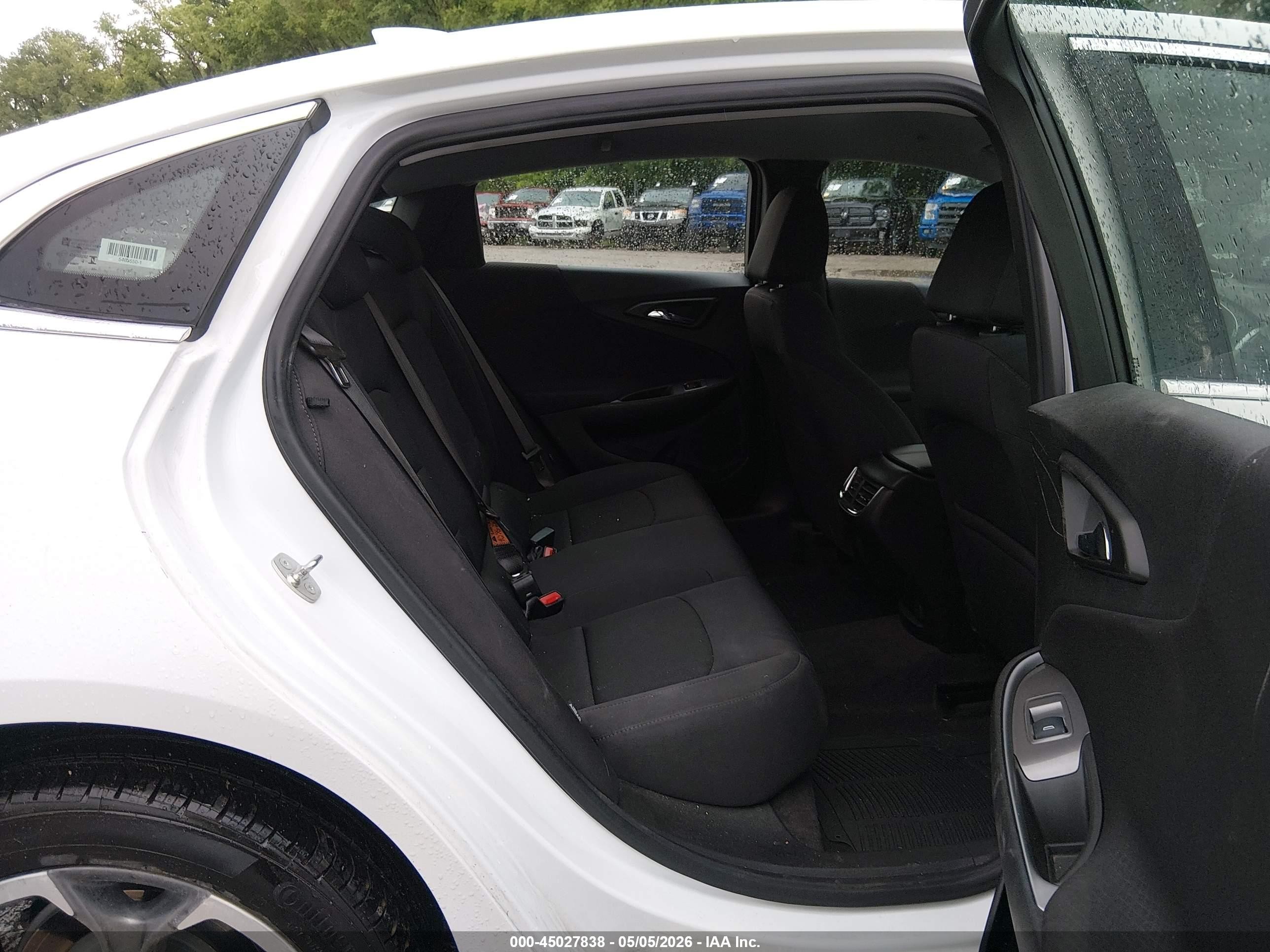 2024 Chevrolet Malibu Fwd 1lt Белый vin: 1G1ZD5ST0RF160852