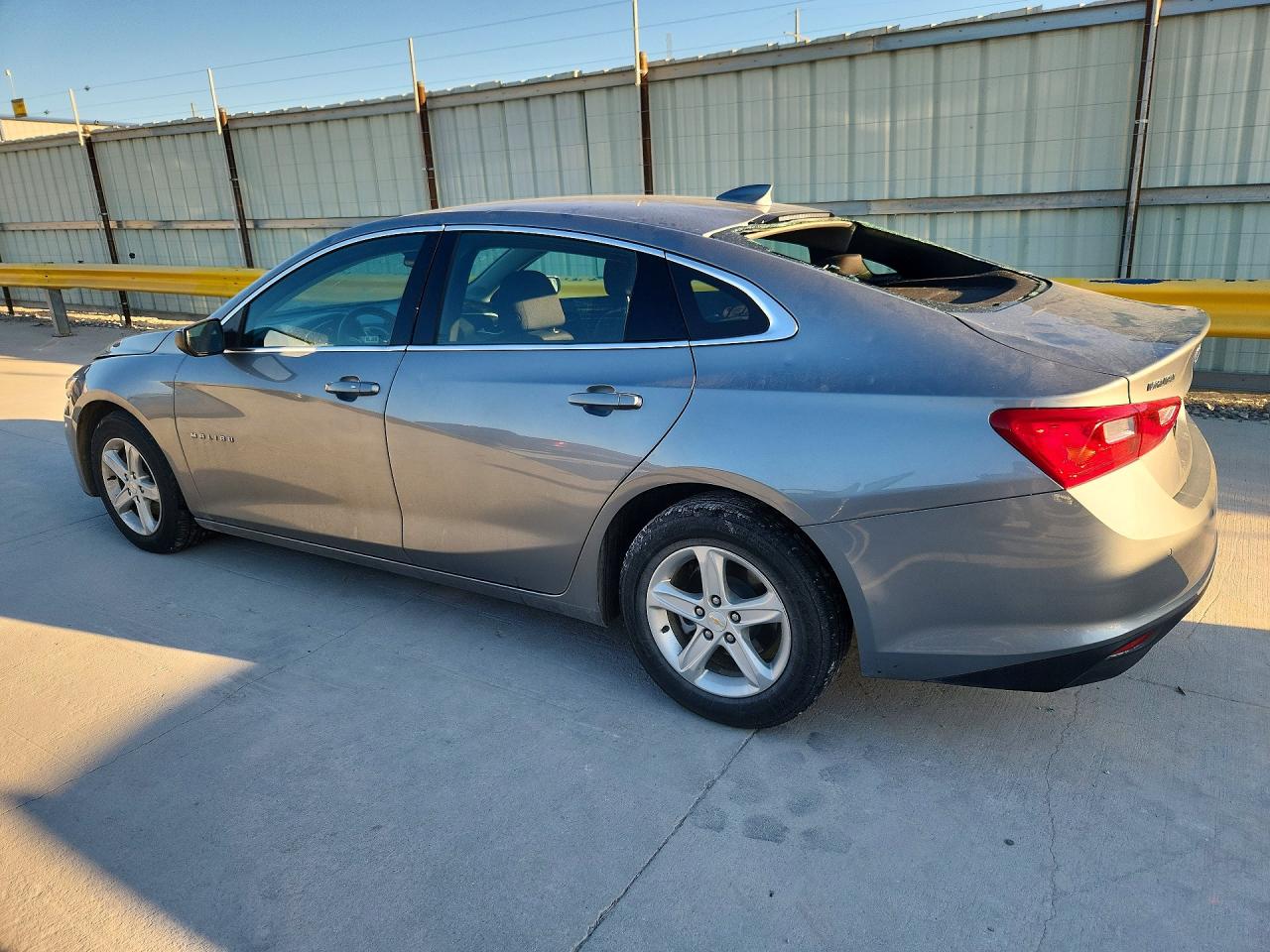 2024 Chevrolet Malibu Lt Серебряный vin: 1G1ZD5ST0RF162553