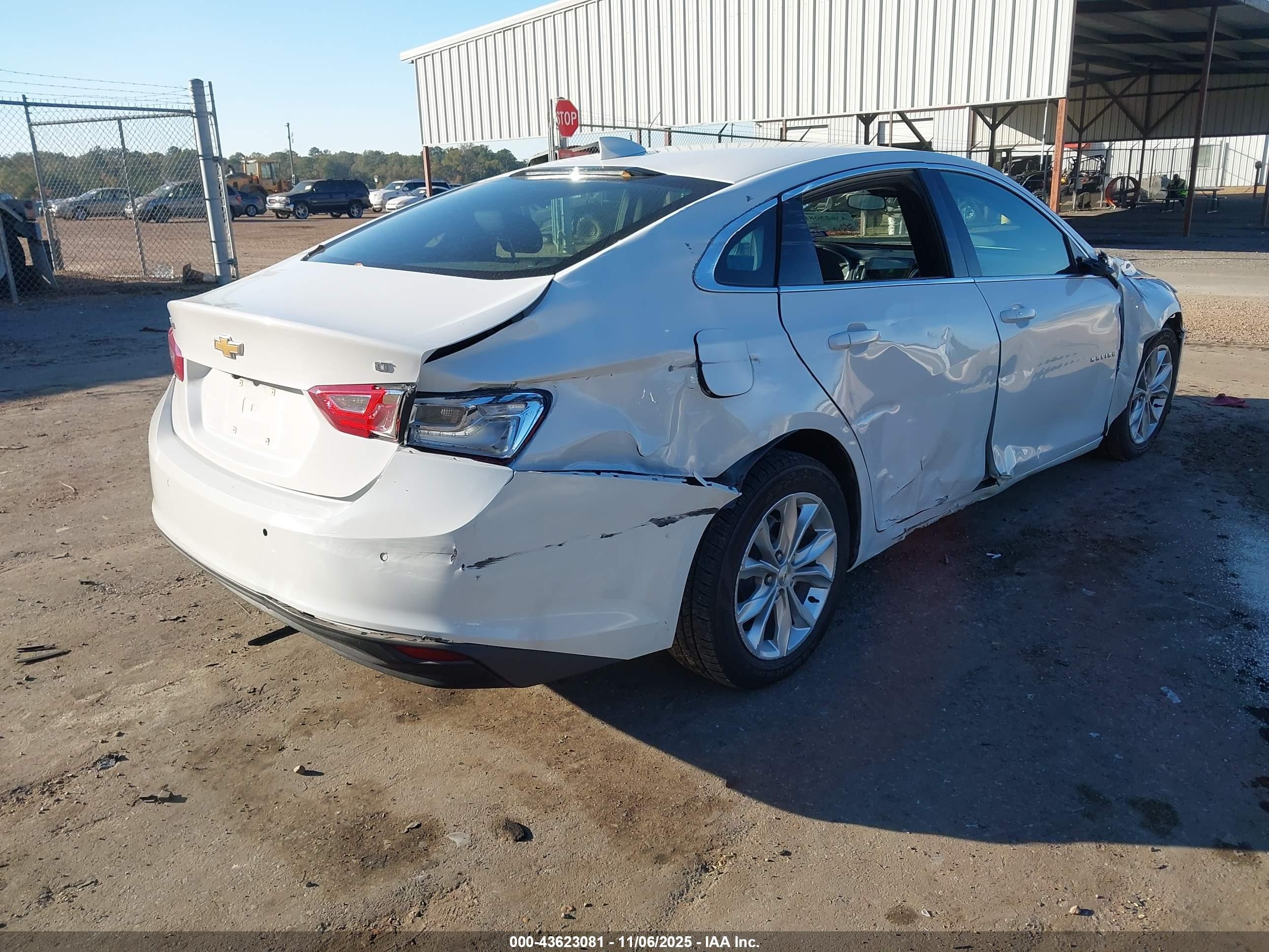 2025 Chevrolet Malibu Fwd 1lt White vin: 1G1ZD5ST0SF117540