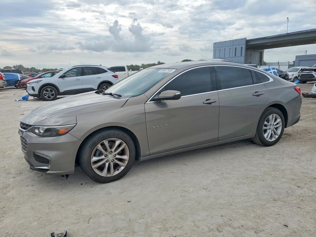 1G1ZD5ST1JF155812