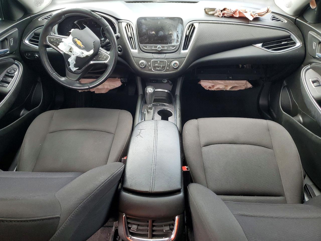 2018 Chevrolet Malibu Lt Красный vin: 1G1ZD5ST1JF206029