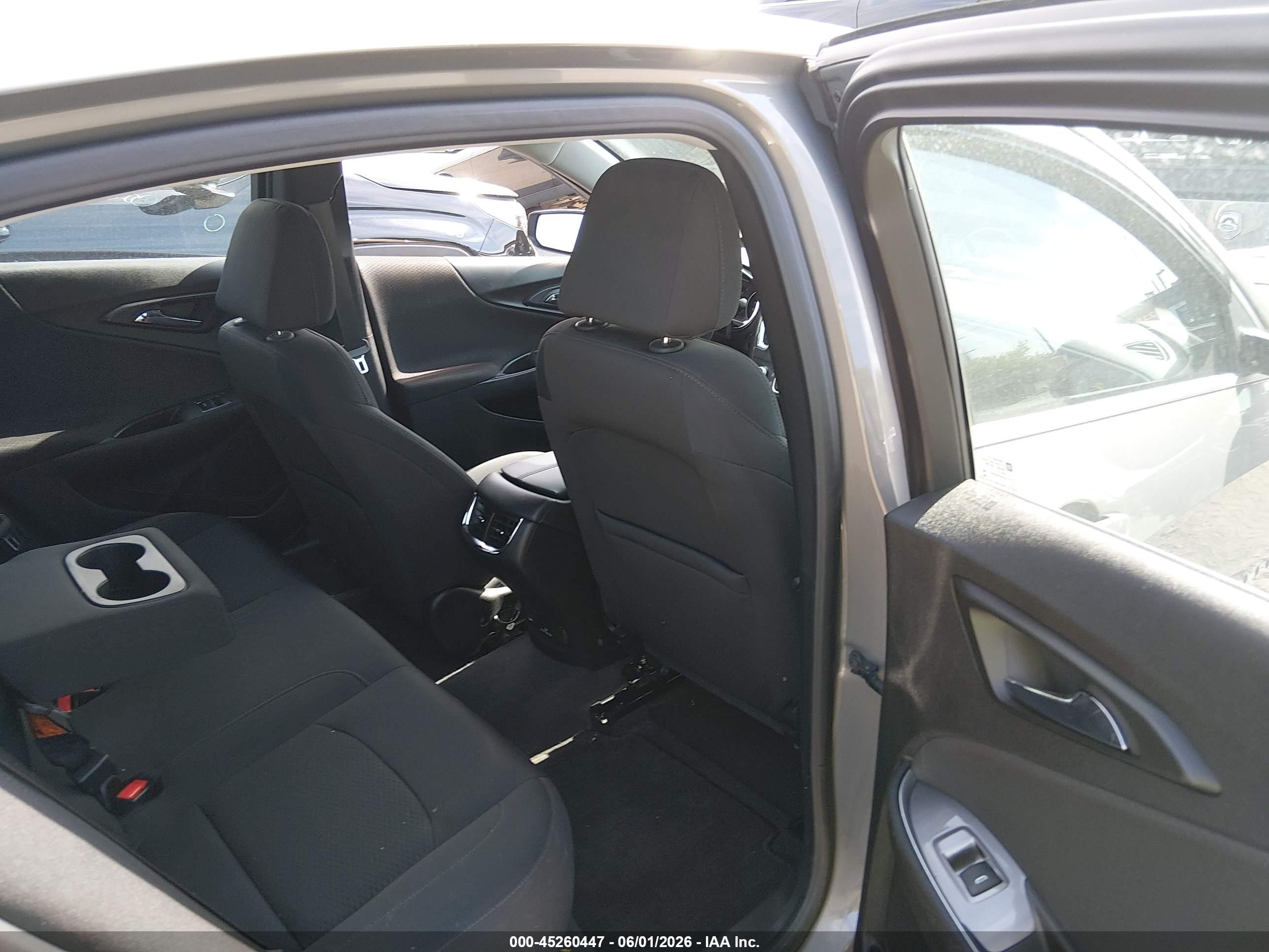 2018 Chevrolet Malibu Lt Gray vin: 1G1ZD5ST1JF215622