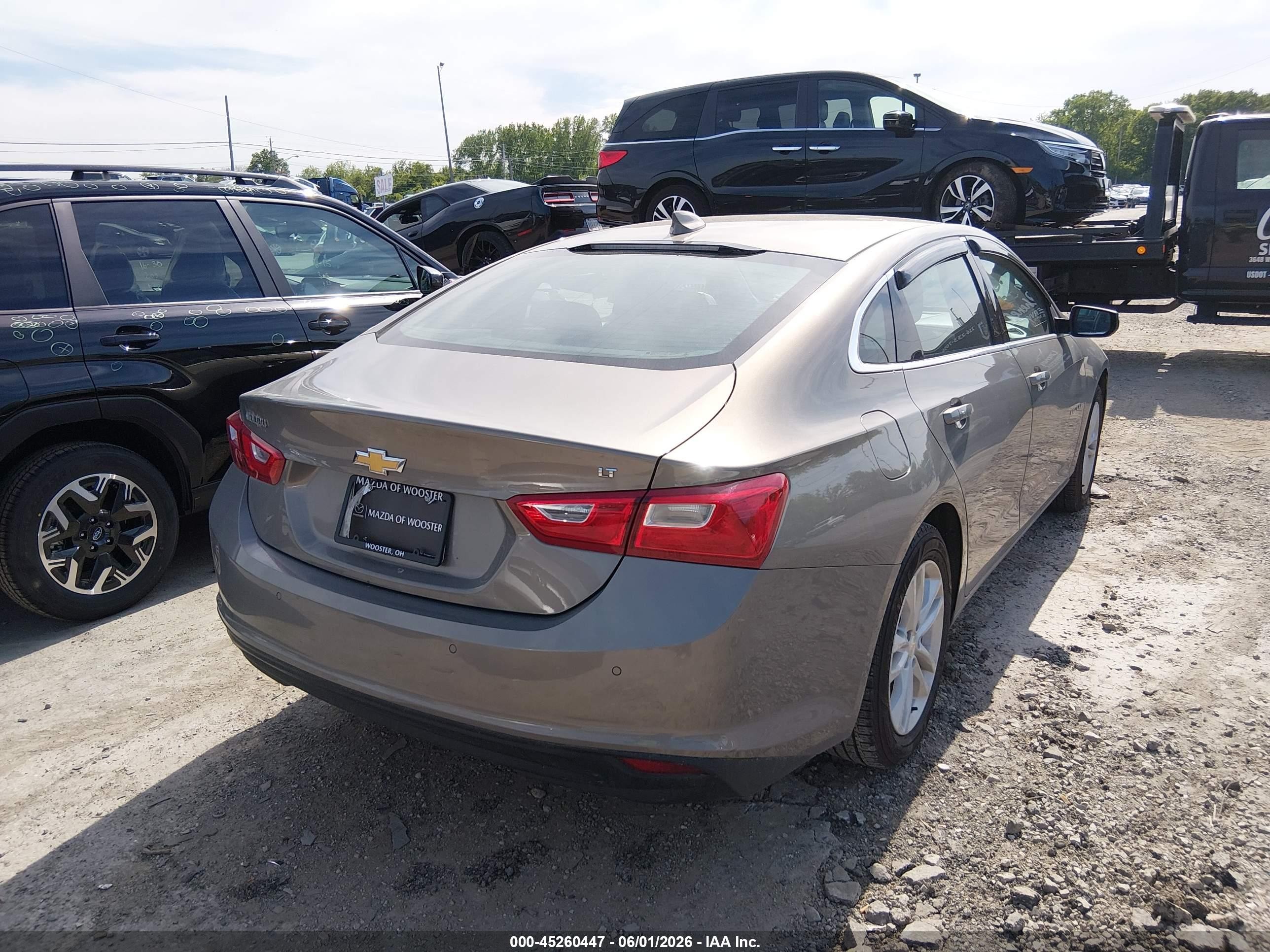 2018 Chevrolet Malibu Lt Gray vin: 1G1ZD5ST1JF215622