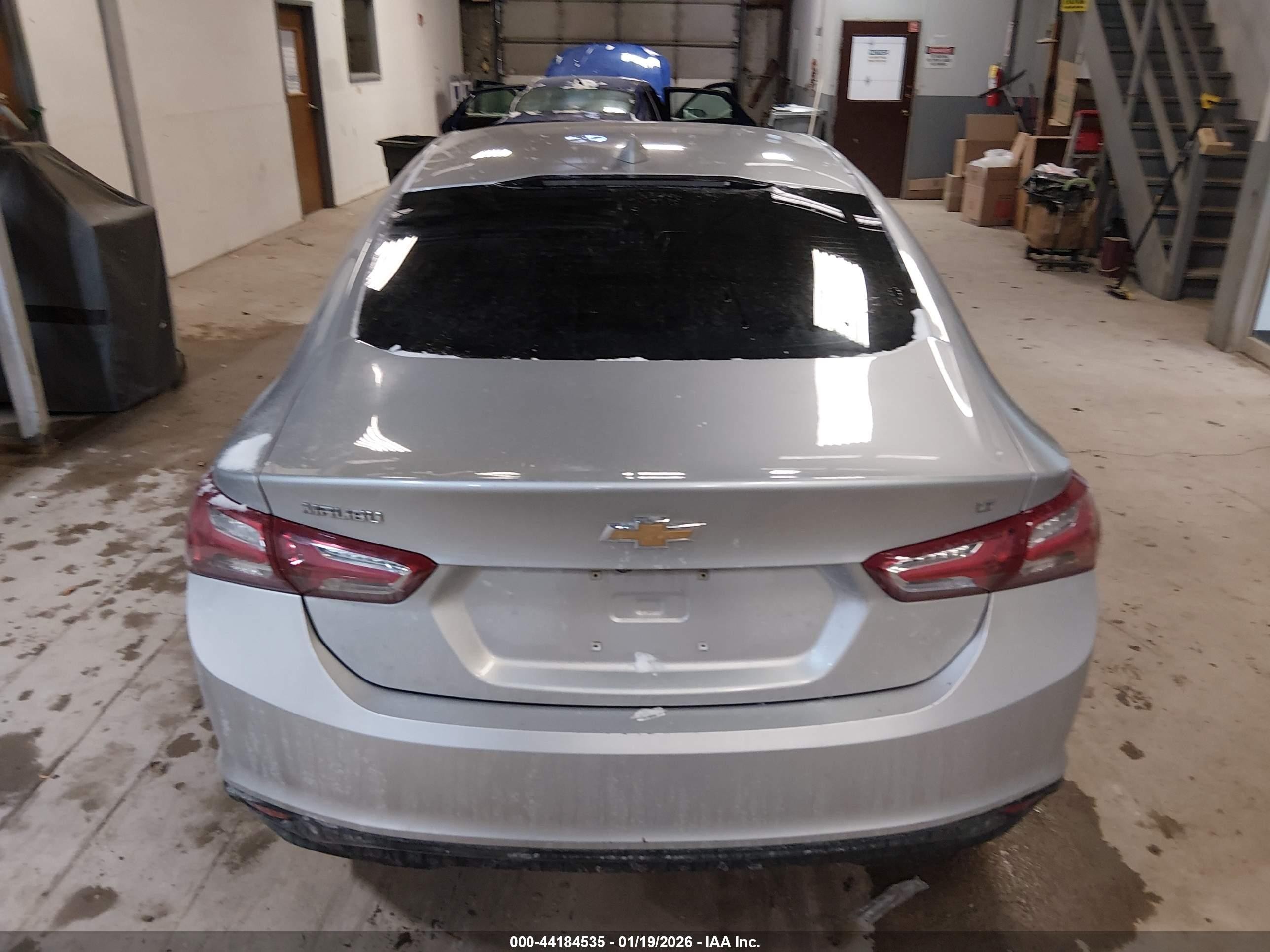 2019 Chevrolet Malibu Lt Серебряный vin: 1G1ZD5ST1KF127039
