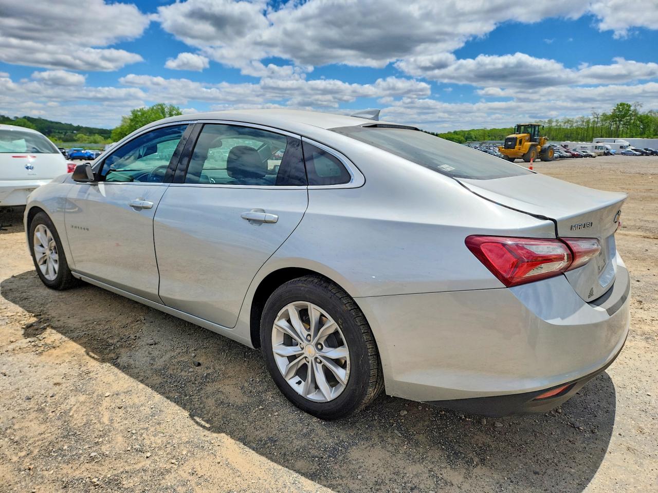 2022 Chevrolet Malibu Lt Серебряный vin: 1G1ZD5ST1NF156478