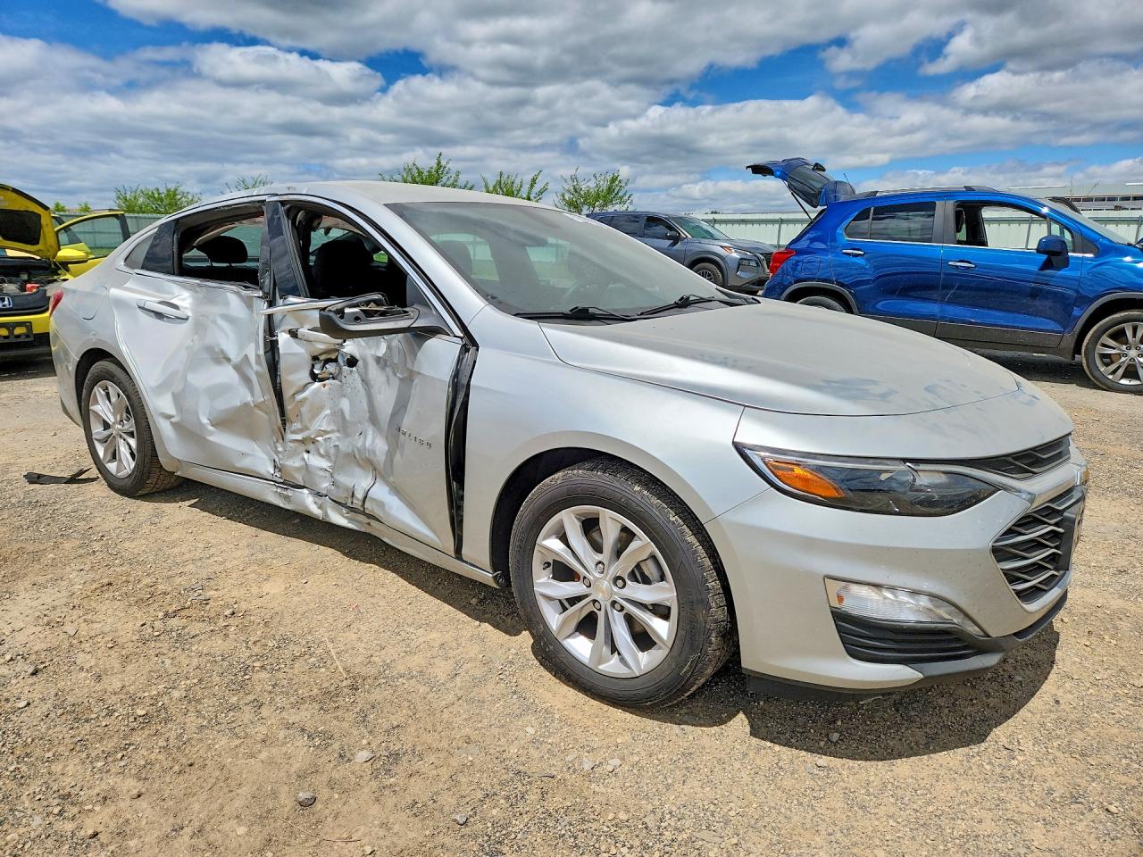 2022 Chevrolet Malibu Lt Серебряный vin: 1G1ZD5ST1NF156478