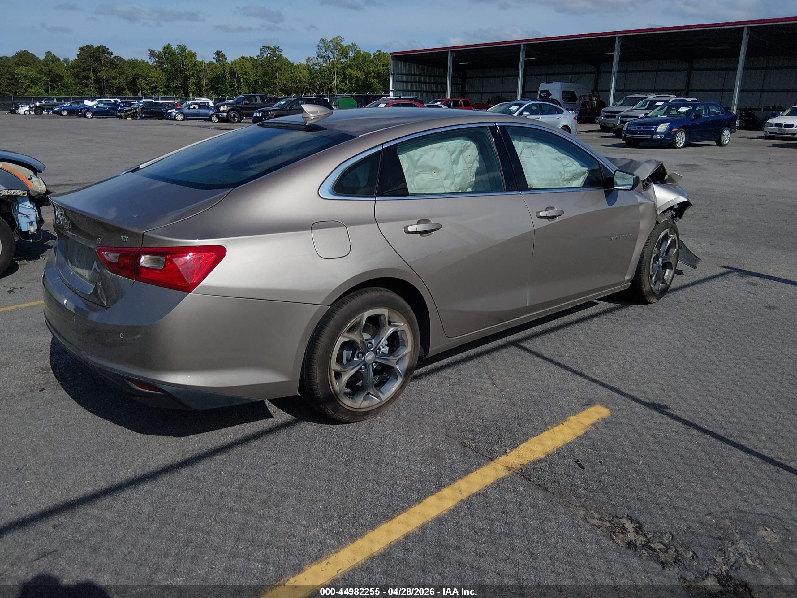 2023 Chevrolet Malibu Fwd 1lt Бежевый vin: 1G1ZD5ST1PF149291