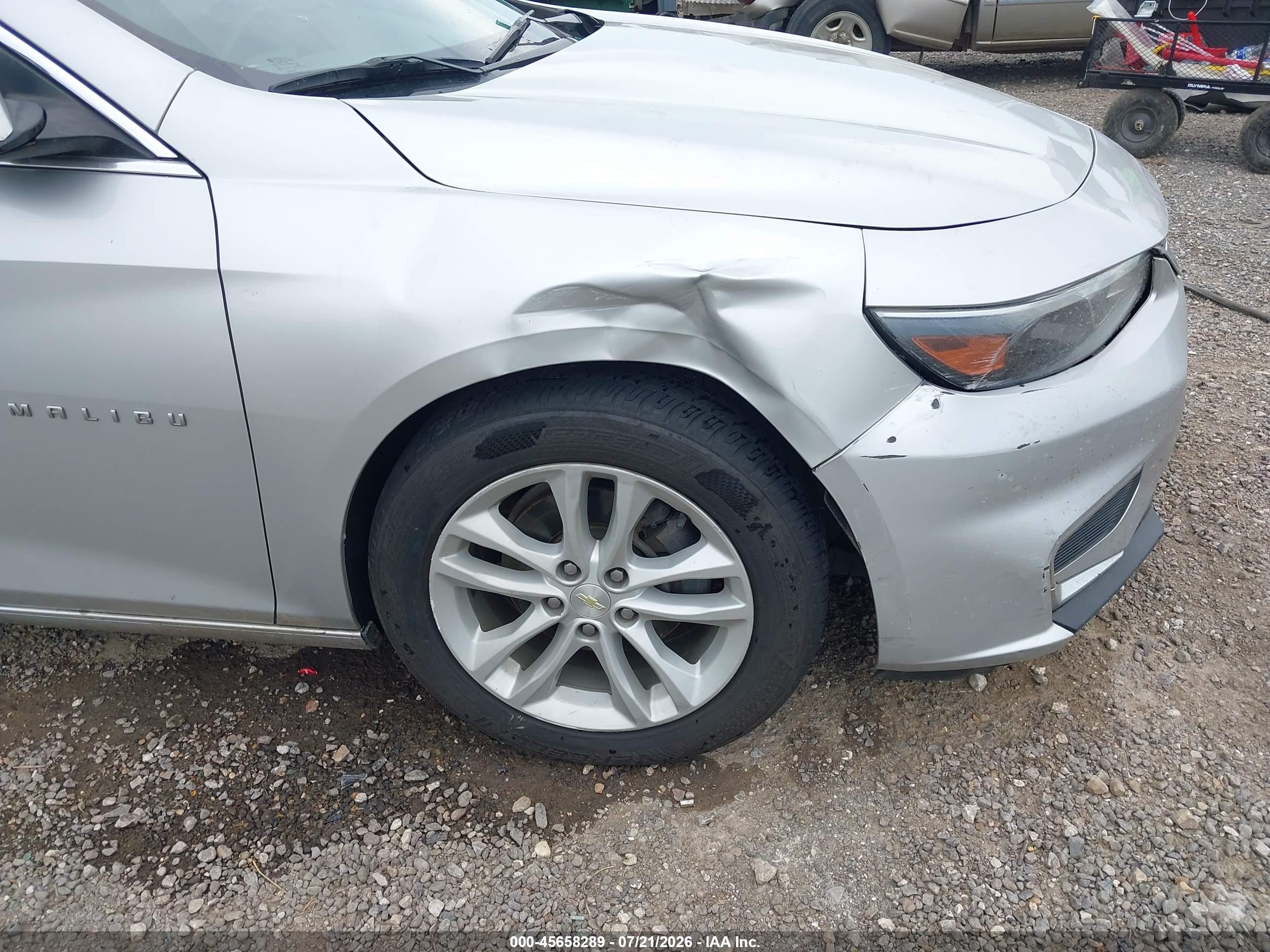 2018 Chevrolet Malibu Lt Серебряный vin: 1G1ZD5ST2JF142079