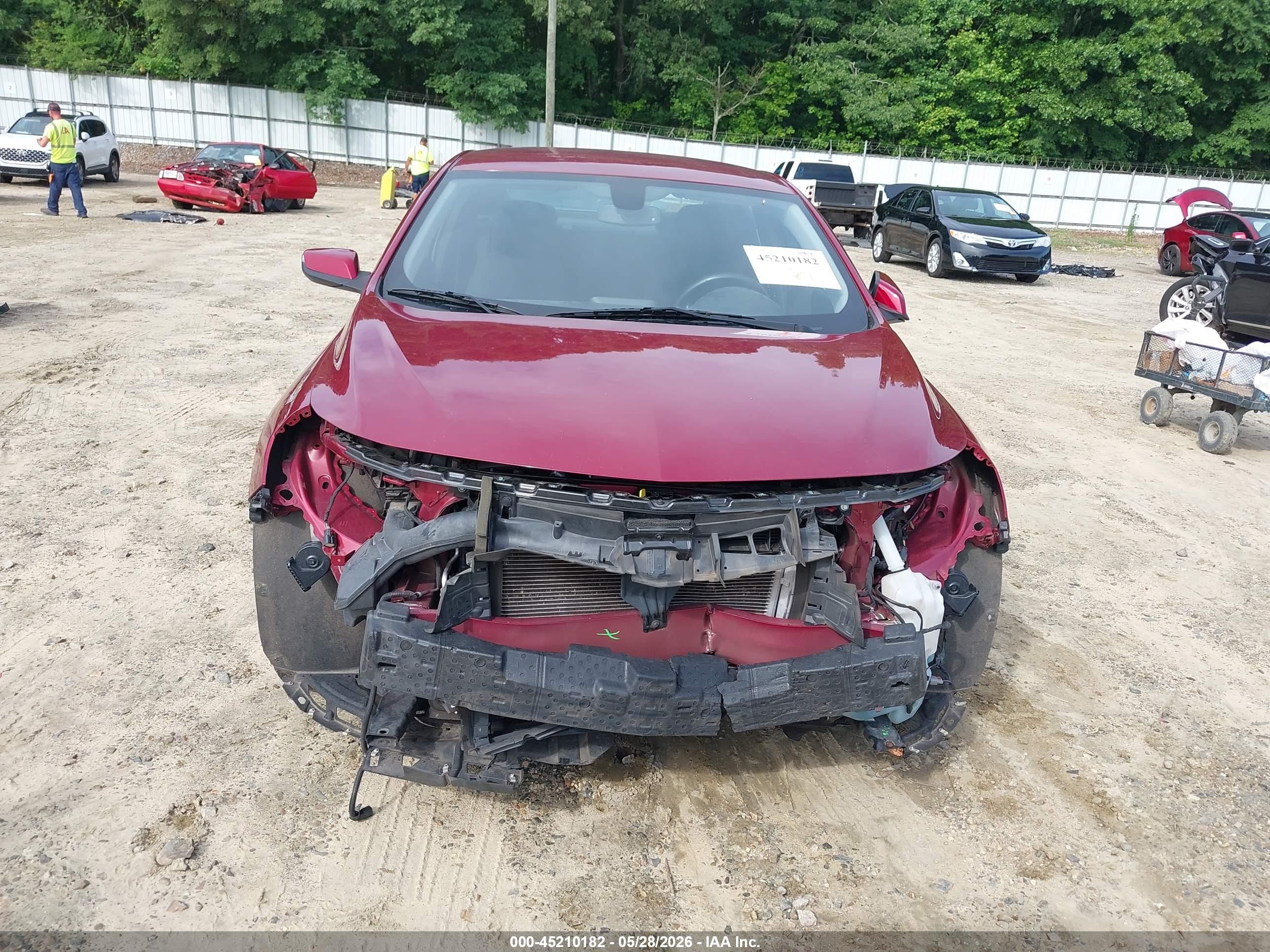 2018 Chevrolet Malibu Lt Maroon vin: 1G1ZD5ST2JF164373