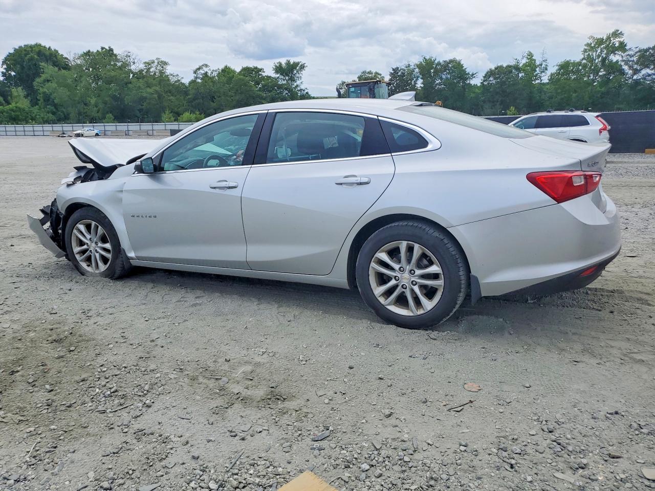 2018 Chevrolet Malibu Lt Silver vin: 1G1ZD5ST2JF231389