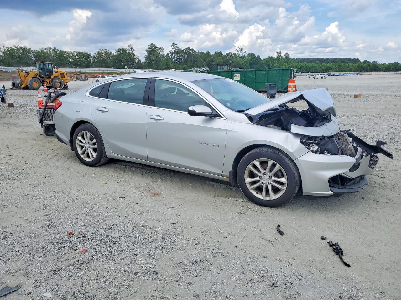 2018 Chevrolet Malibu Lt Silver vin: 1G1ZD5ST2JF231389