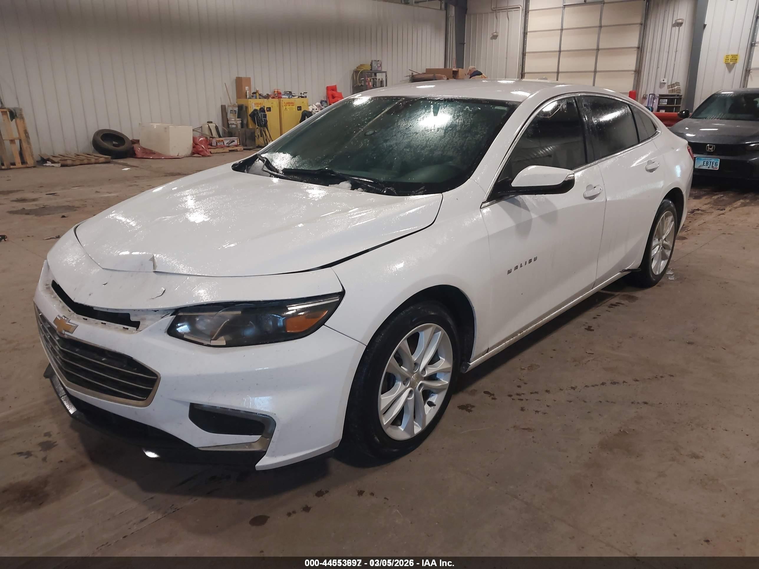 2018 Chevrolet Malibu Lt White vin: 1G1ZD5ST2JF239282