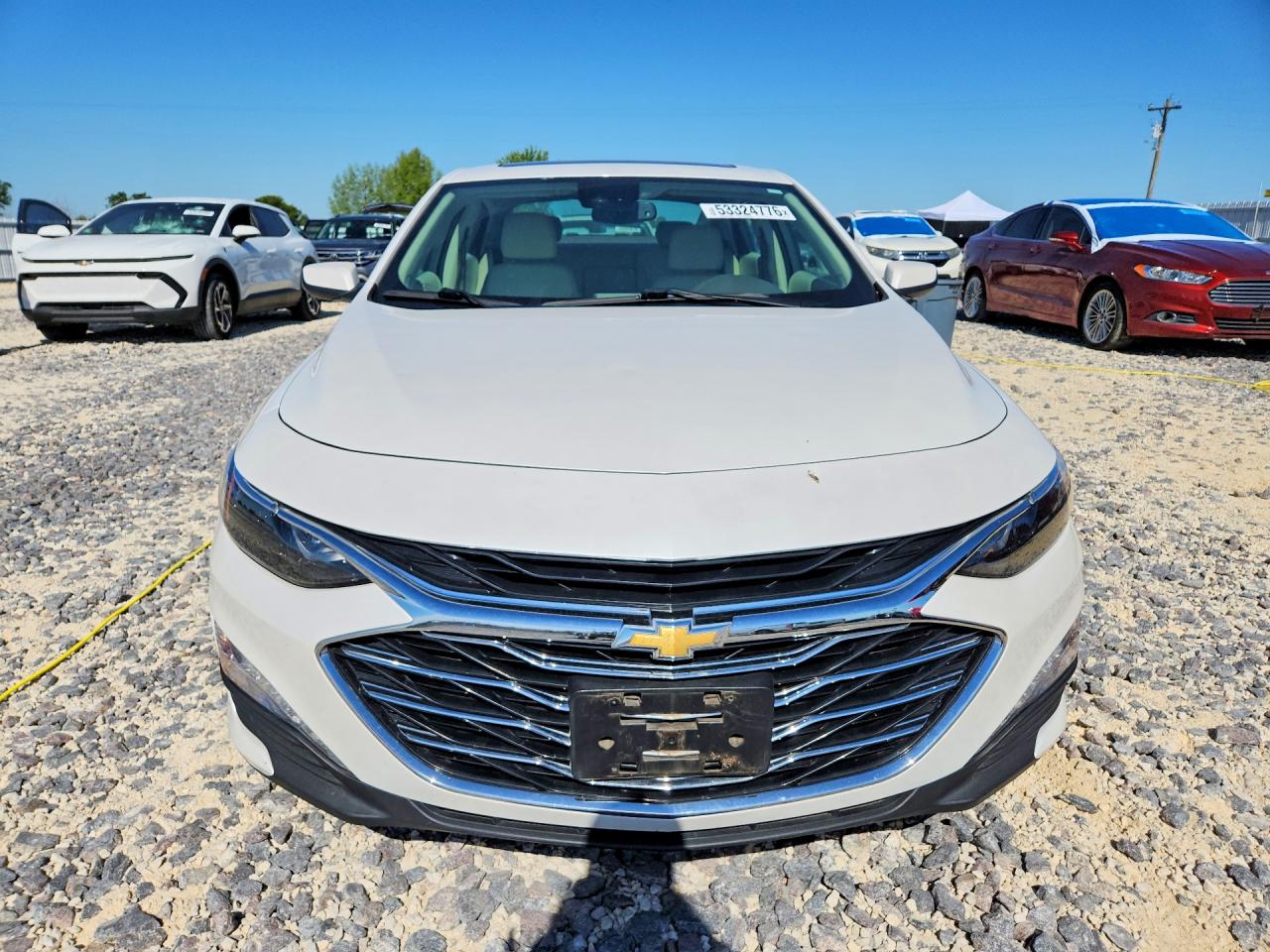 2019 Chevrolet Malibu Lt Белый vin: 1G1ZD5ST2KF118494