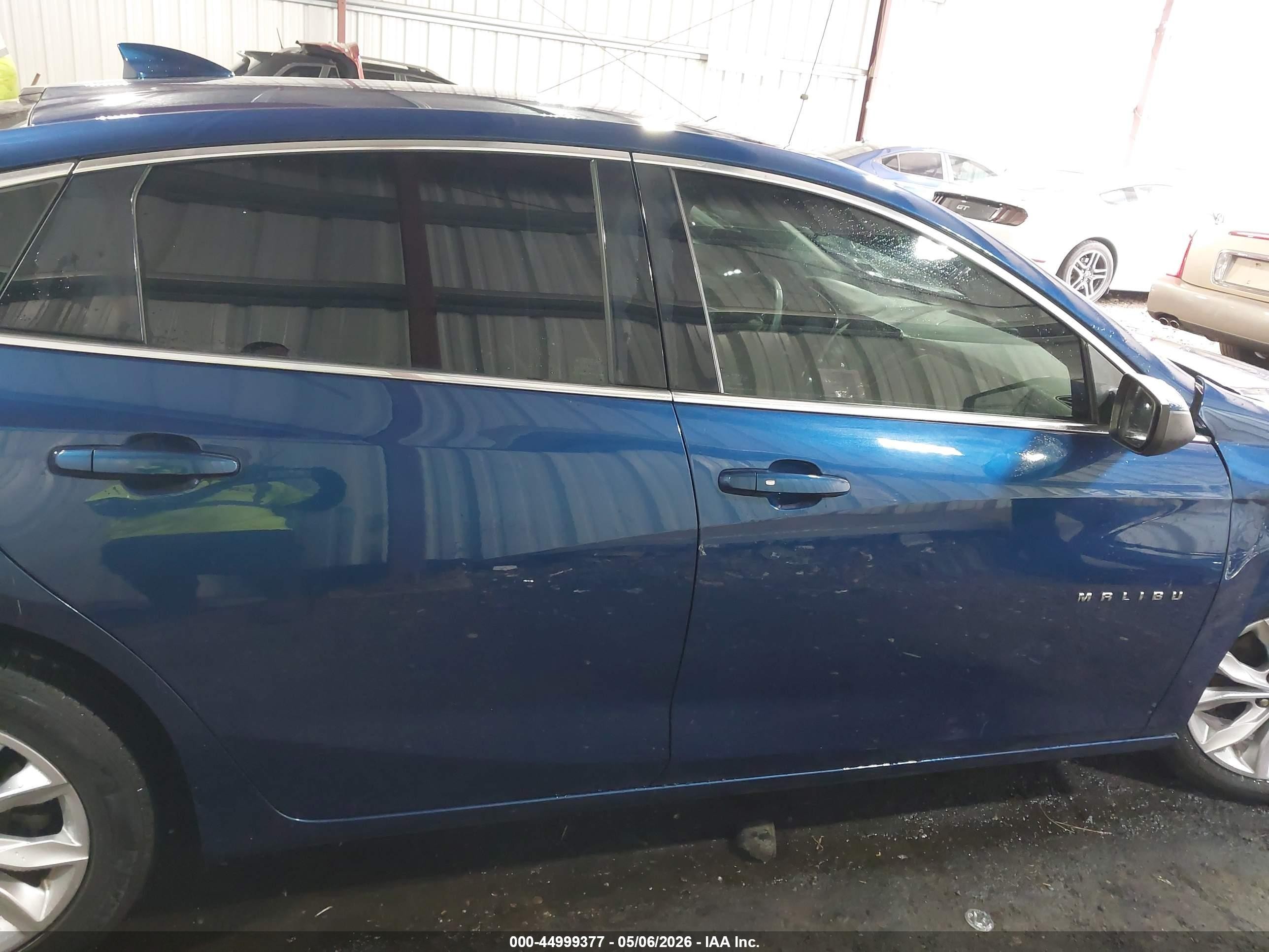 2019 Chevrolet Malibu Lt Синий vin: 1G1ZD5ST2KF151561