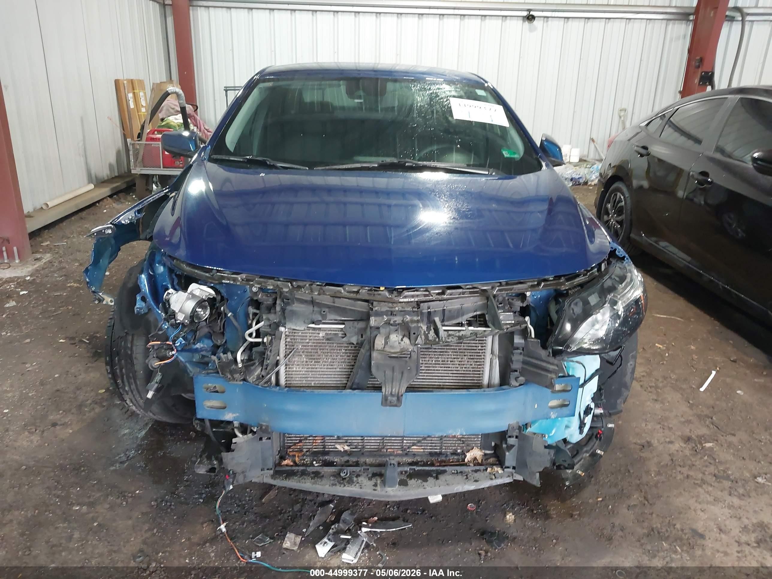 2019 Chevrolet Malibu Lt Синий vin: 1G1ZD5ST2KF151561